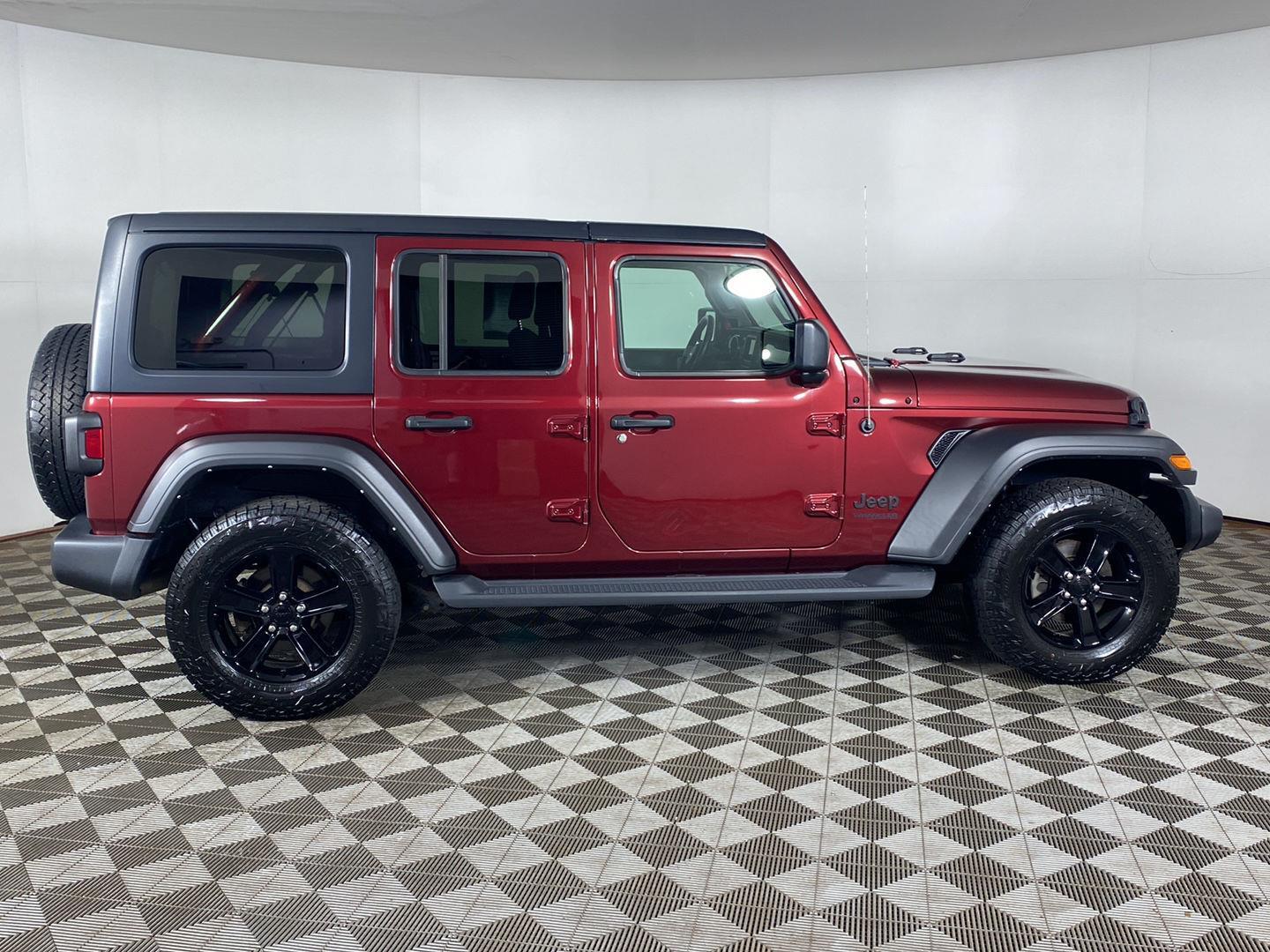 Used 2021 Snazzberry Pearlcoat Jeep Unlimited Sport Altitude image 21