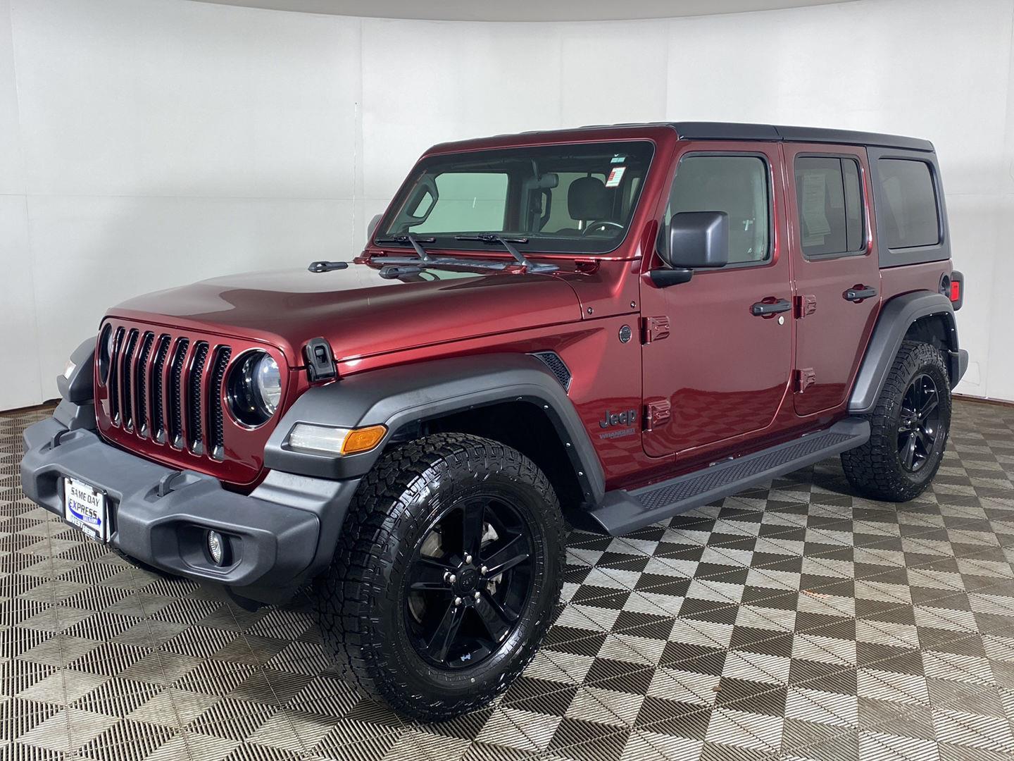 Used 2021 Snazzberry Pearlcoat Jeep Unlimited Sport Altitude image 23
