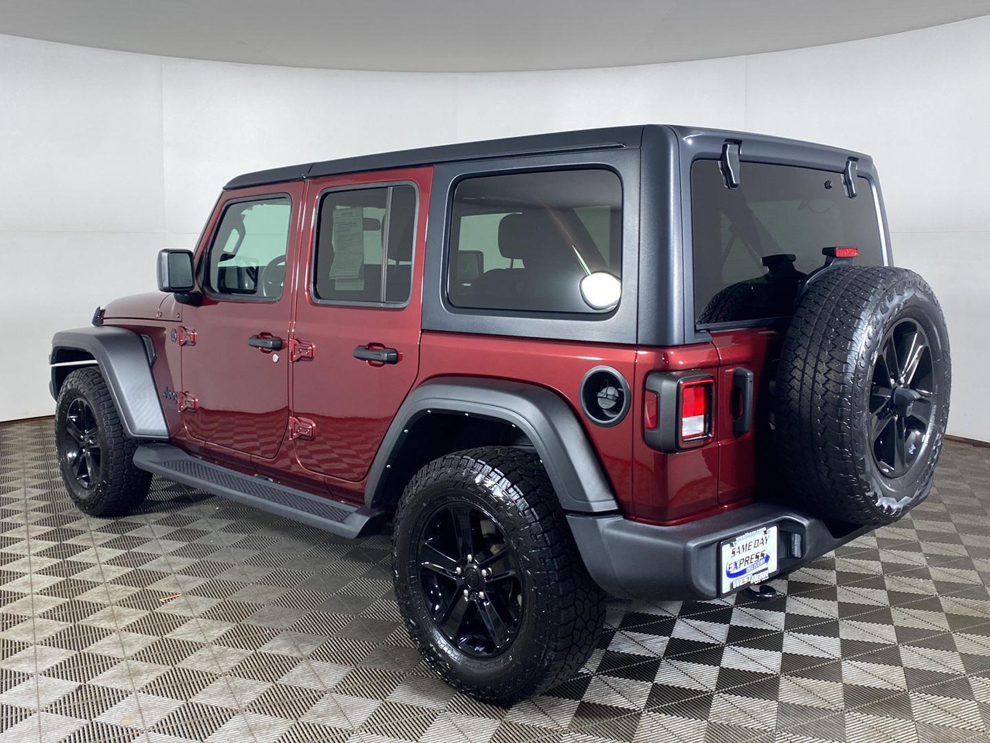 Used 2021 Snazzberry Pearlcoat Jeep Unlimited Sport Altitude image 25