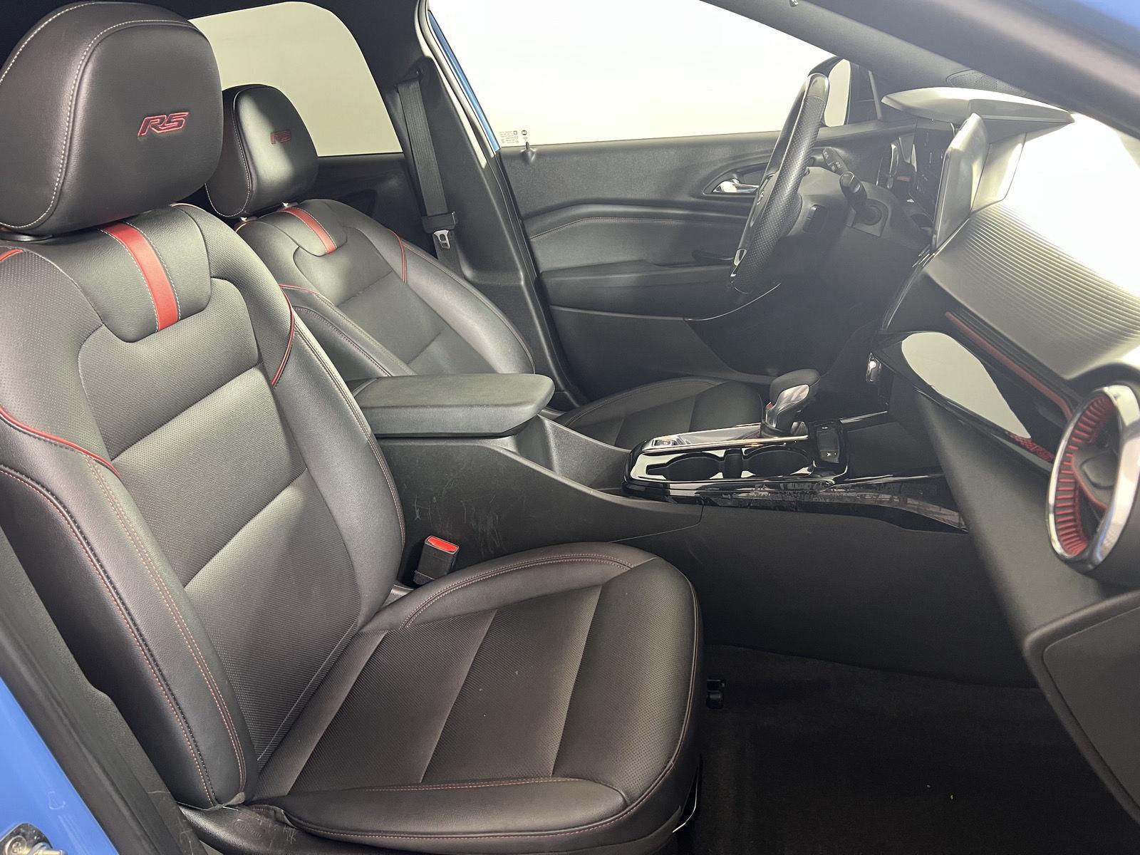 Used 2024 Fountain Blue Chevrolet 2RS image 21