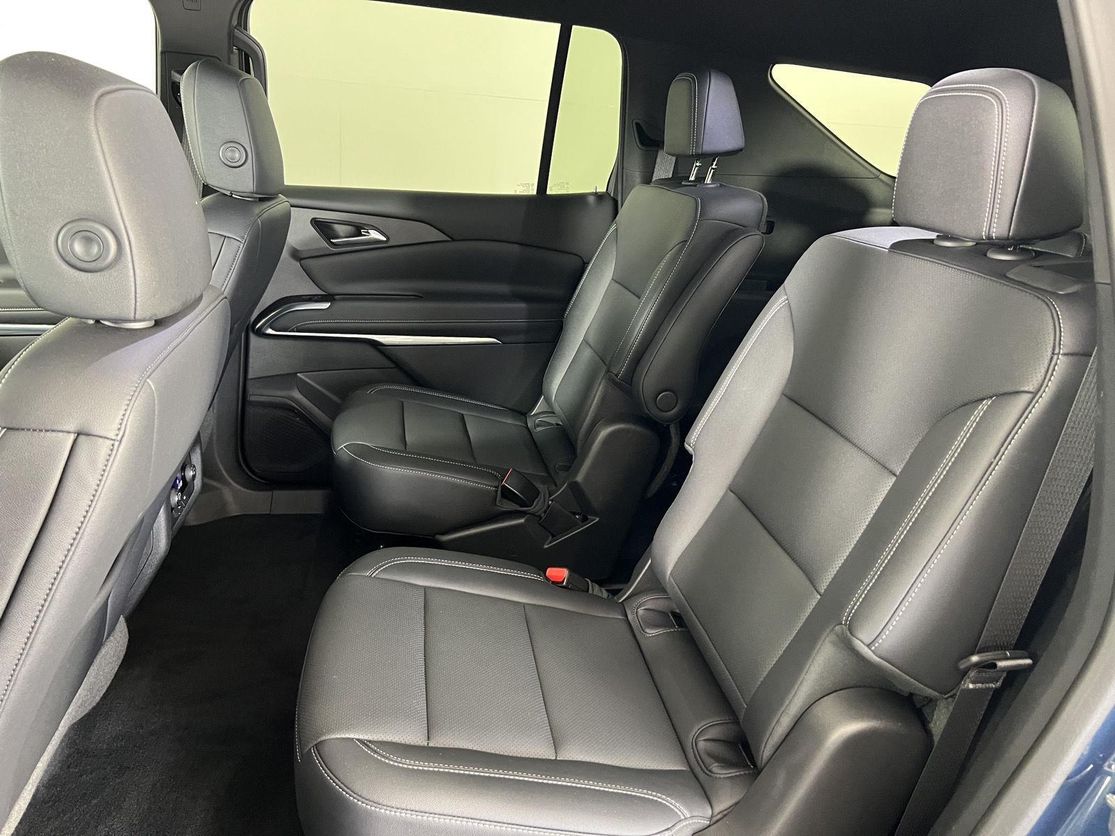Used 2024 Lakeshore Blue Chevrolet LT image 19