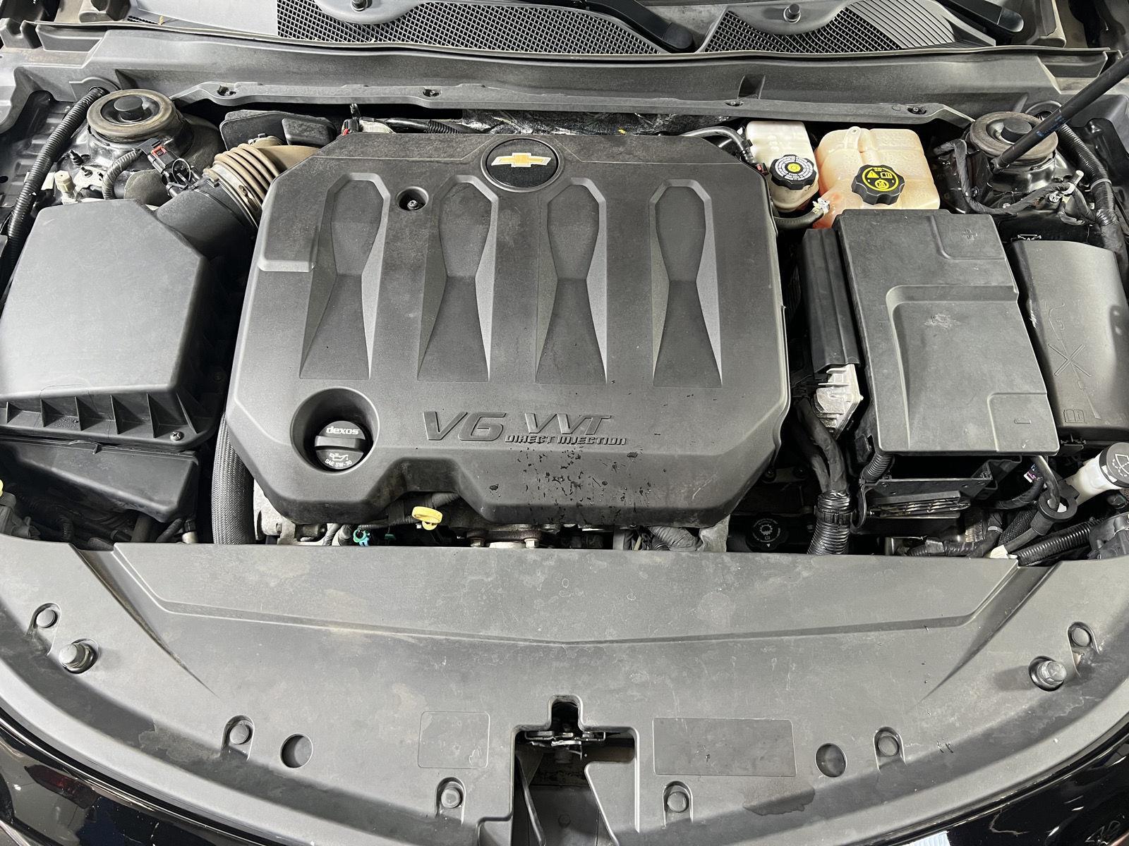 Used 2018 Black Chevrolet LT image 23