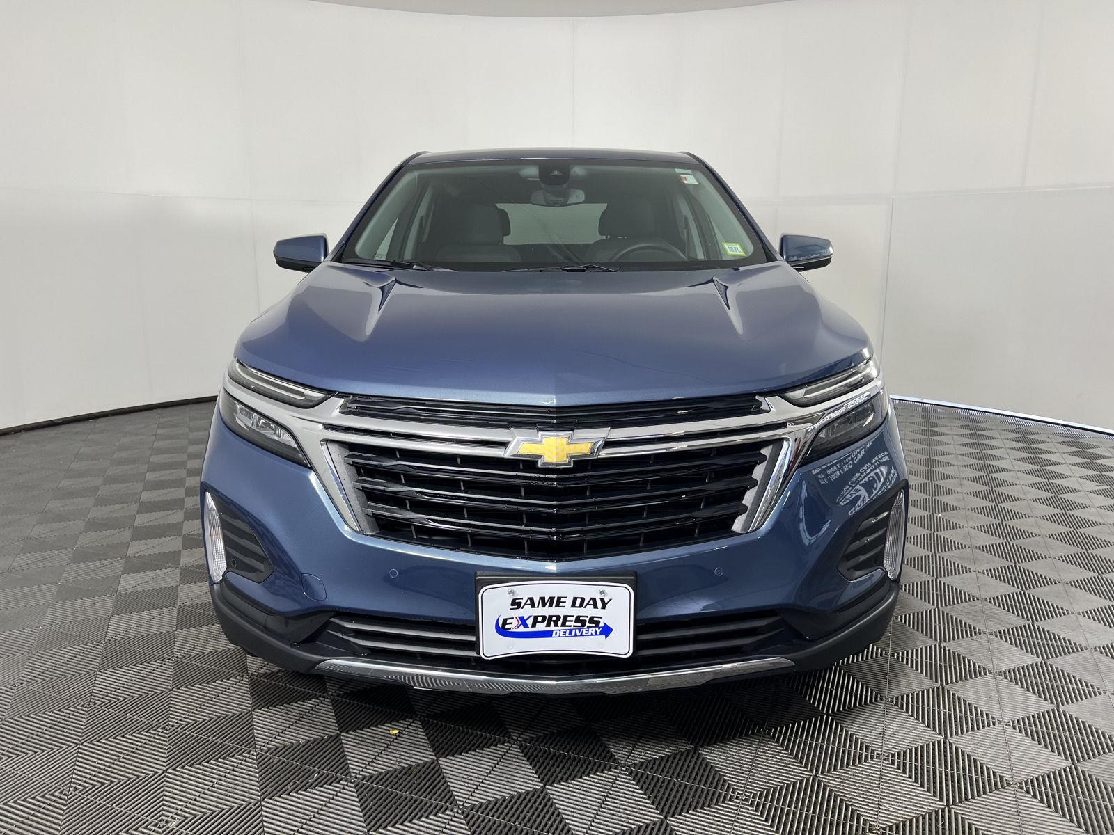 Used 2024 Lakeshore Blue Metallic Chevrolet LT image 30