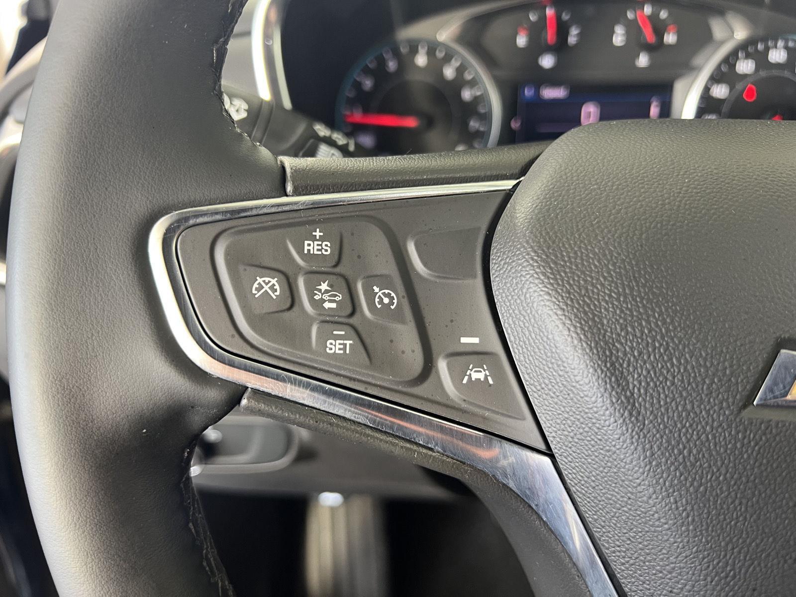 Used 2024 Lakeshore Blue Metallic Chevrolet LT image 9