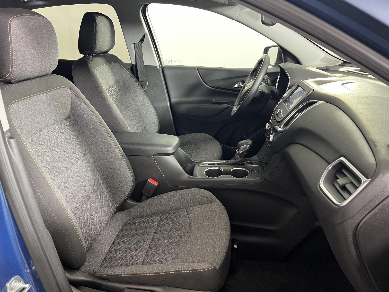 Used 2024 Lakeshore Blue Metallic Chevrolet LT image 22