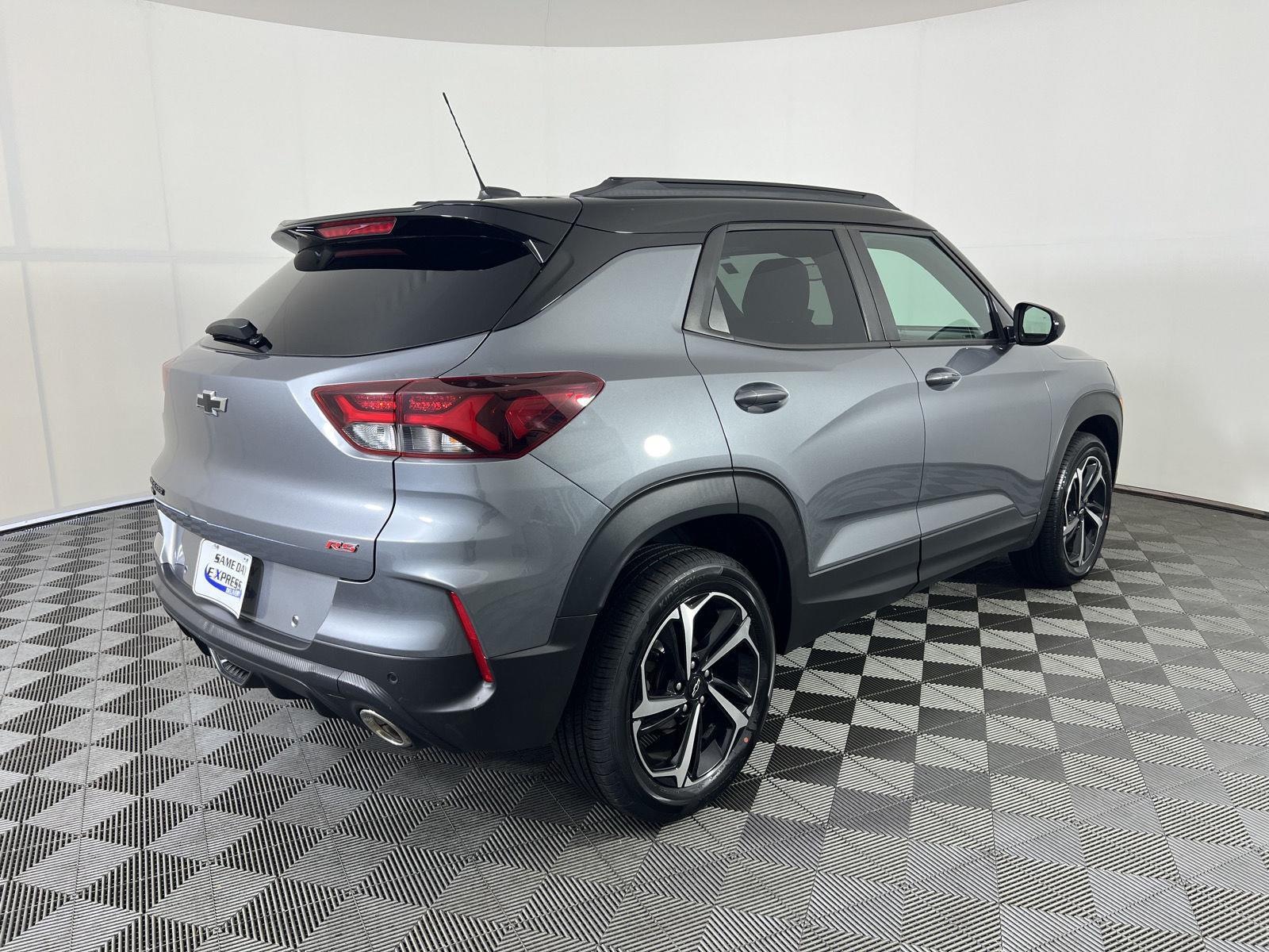 Used 2021 Steel Metallic Chevrolet RS image 22