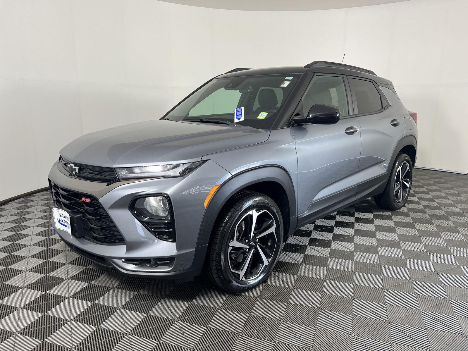 Used 2021 Steel Metallic Chevrolet RS image 26