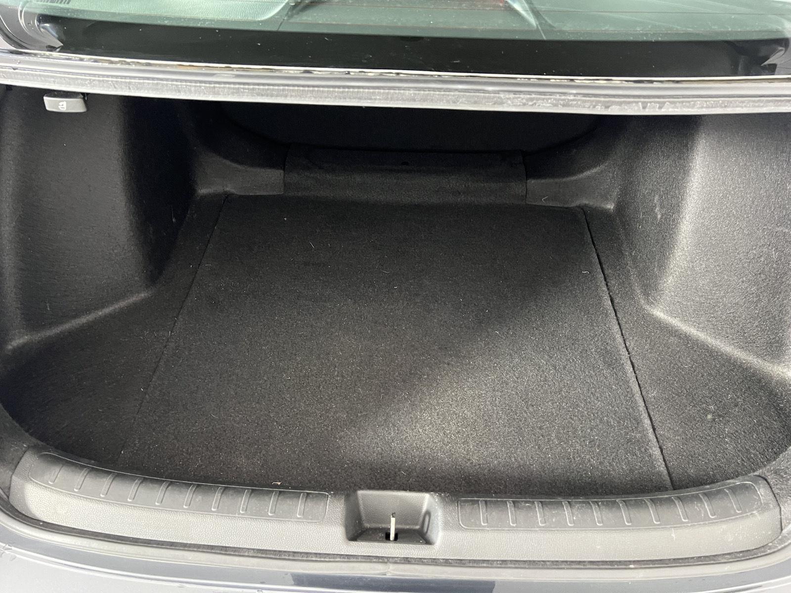 Used 2024 Sonic Gray Pearl Honda Sport image 37