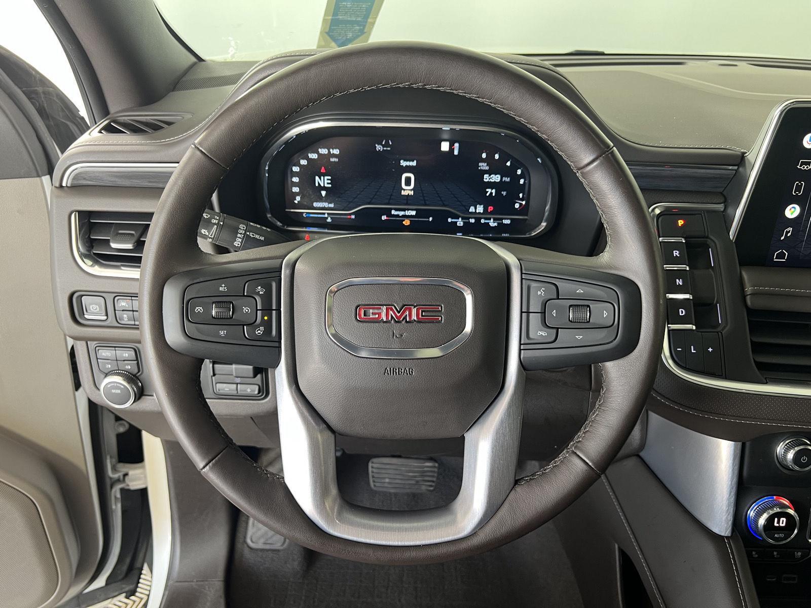 Used 2022 White Frost GMC SLT image 13