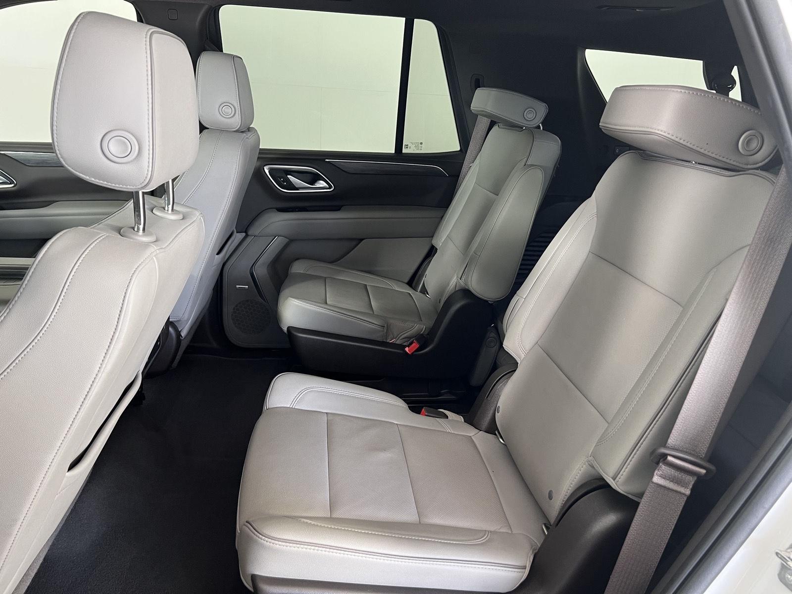 Used 2022 White Frost GMC SLT image 24