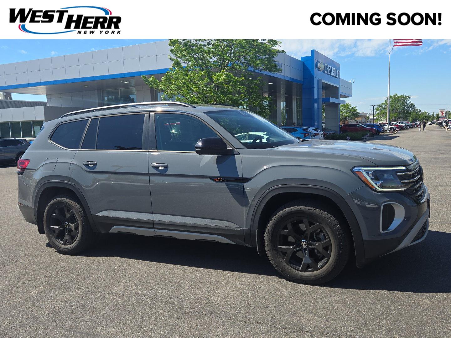 2024 Volkswagen Atlas 2.0T Peak Edition SEL