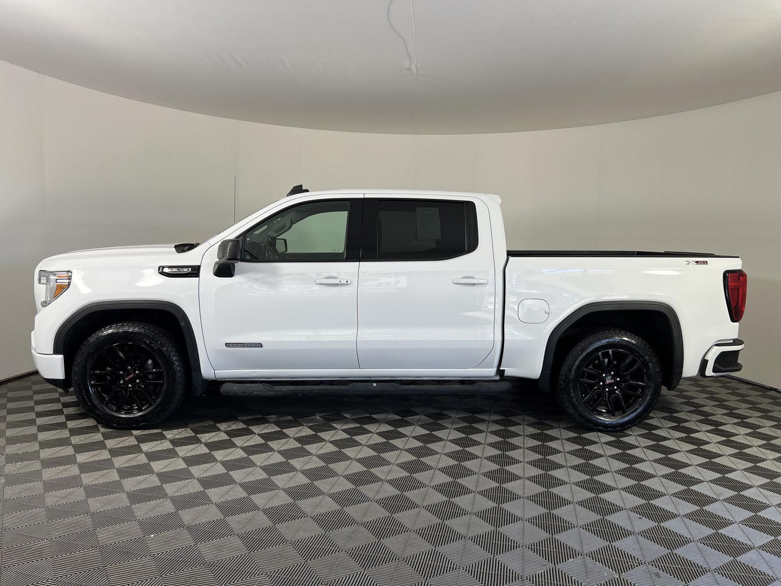 Used 2021 Summit White GMC Elevation image 16