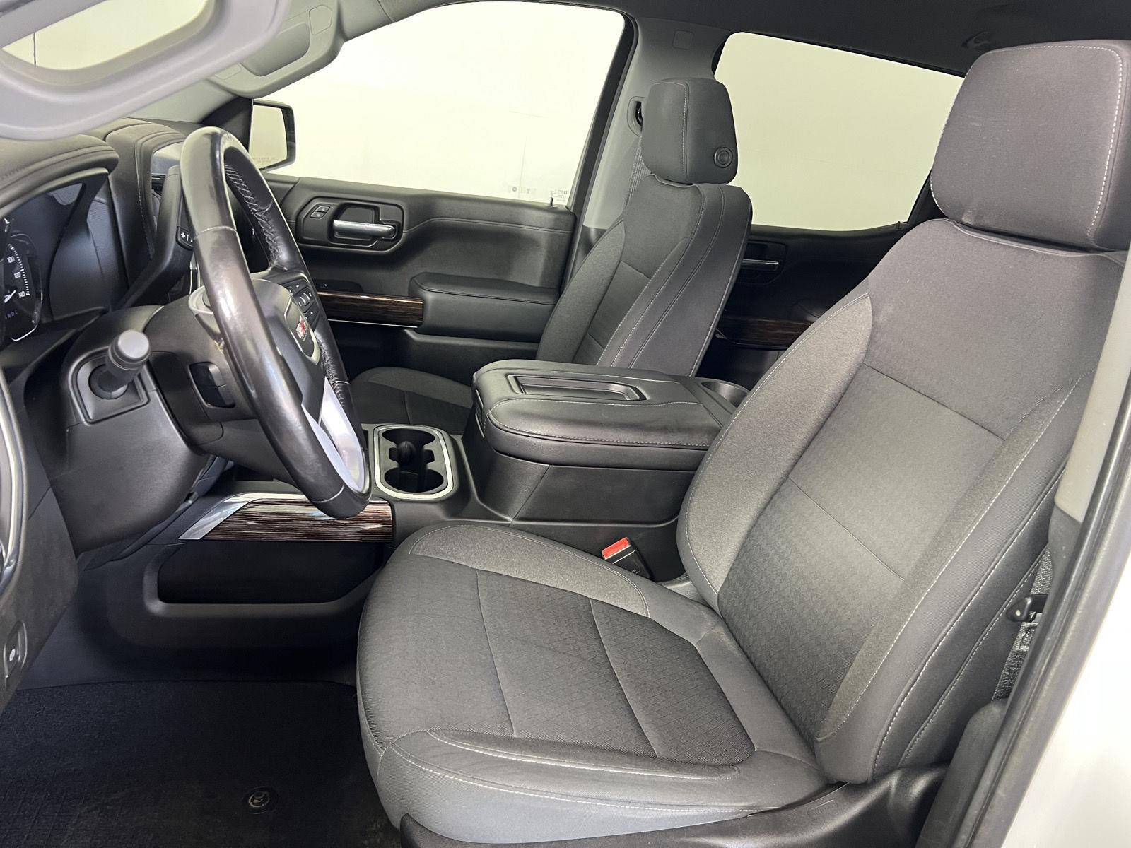 Used 2021 Summit White GMC Elevation image 21