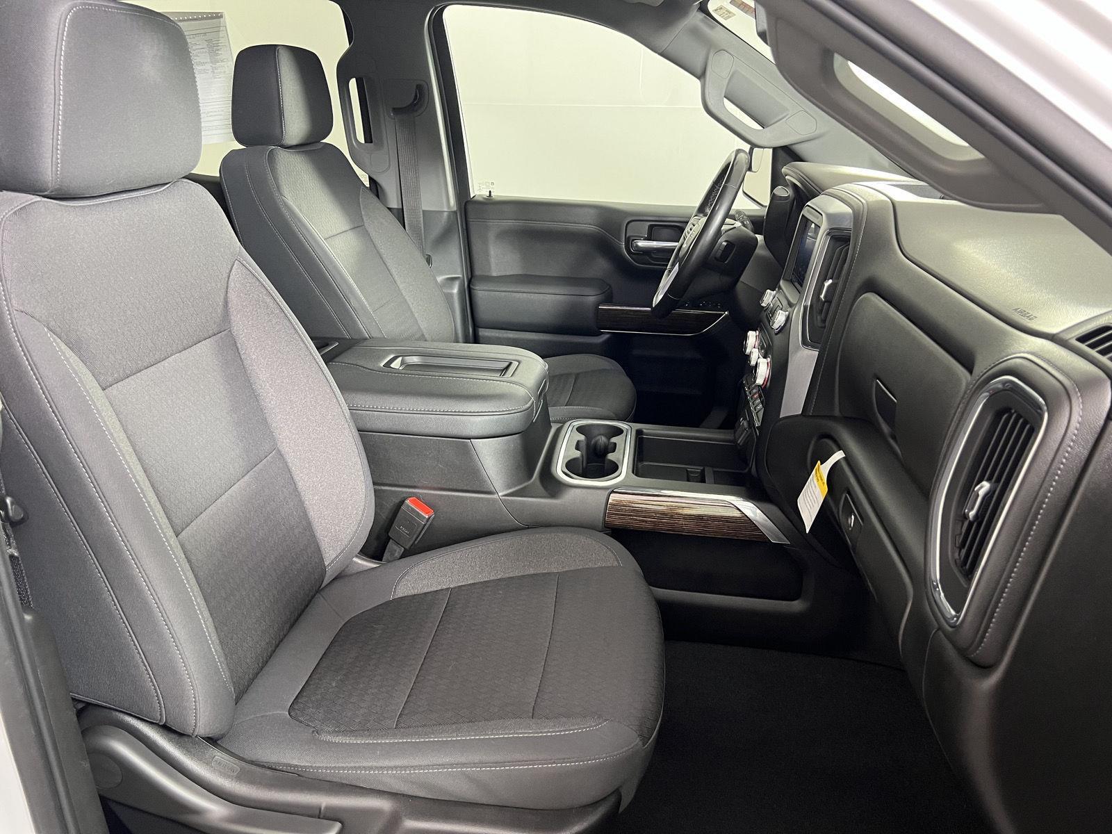 Used 2021 Summit White GMC Elevation image 37