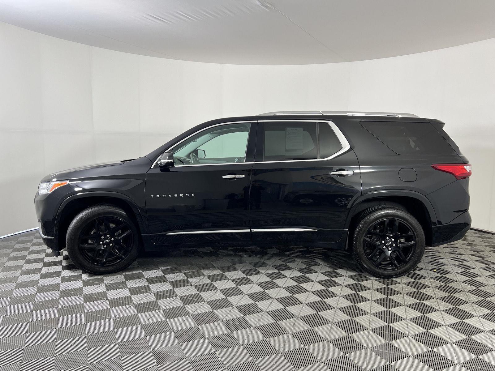Used 2020 Mosaic Black Metallic Chevrolet Premier image 22