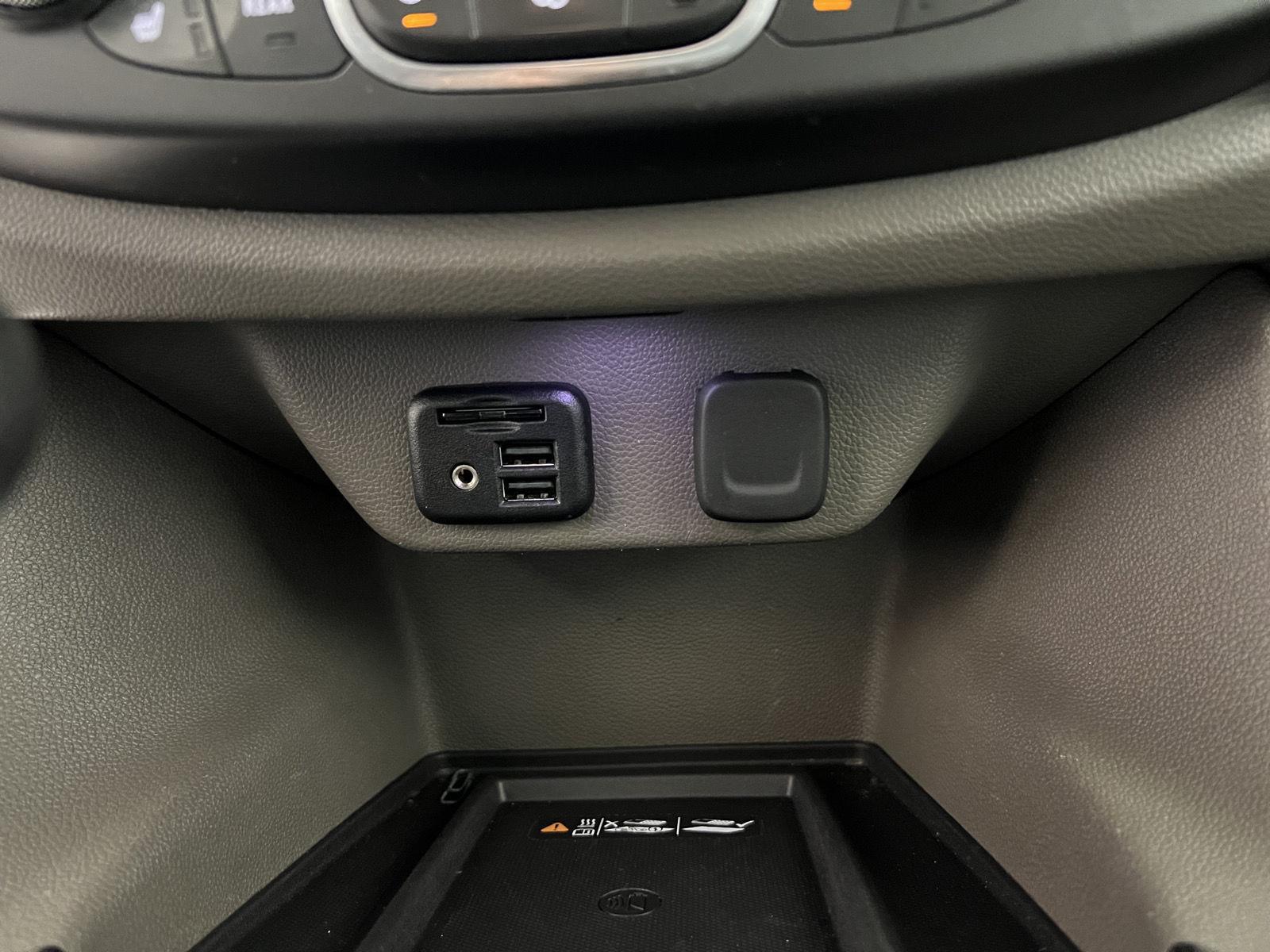 Used 2020 Mosaic Black Metallic Chevrolet Premier image 48