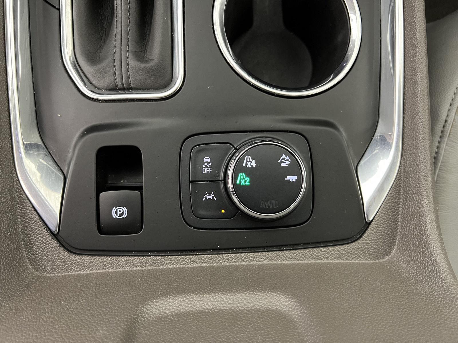 Used 2020 Mosaic Black Metallic Chevrolet Premier image 50