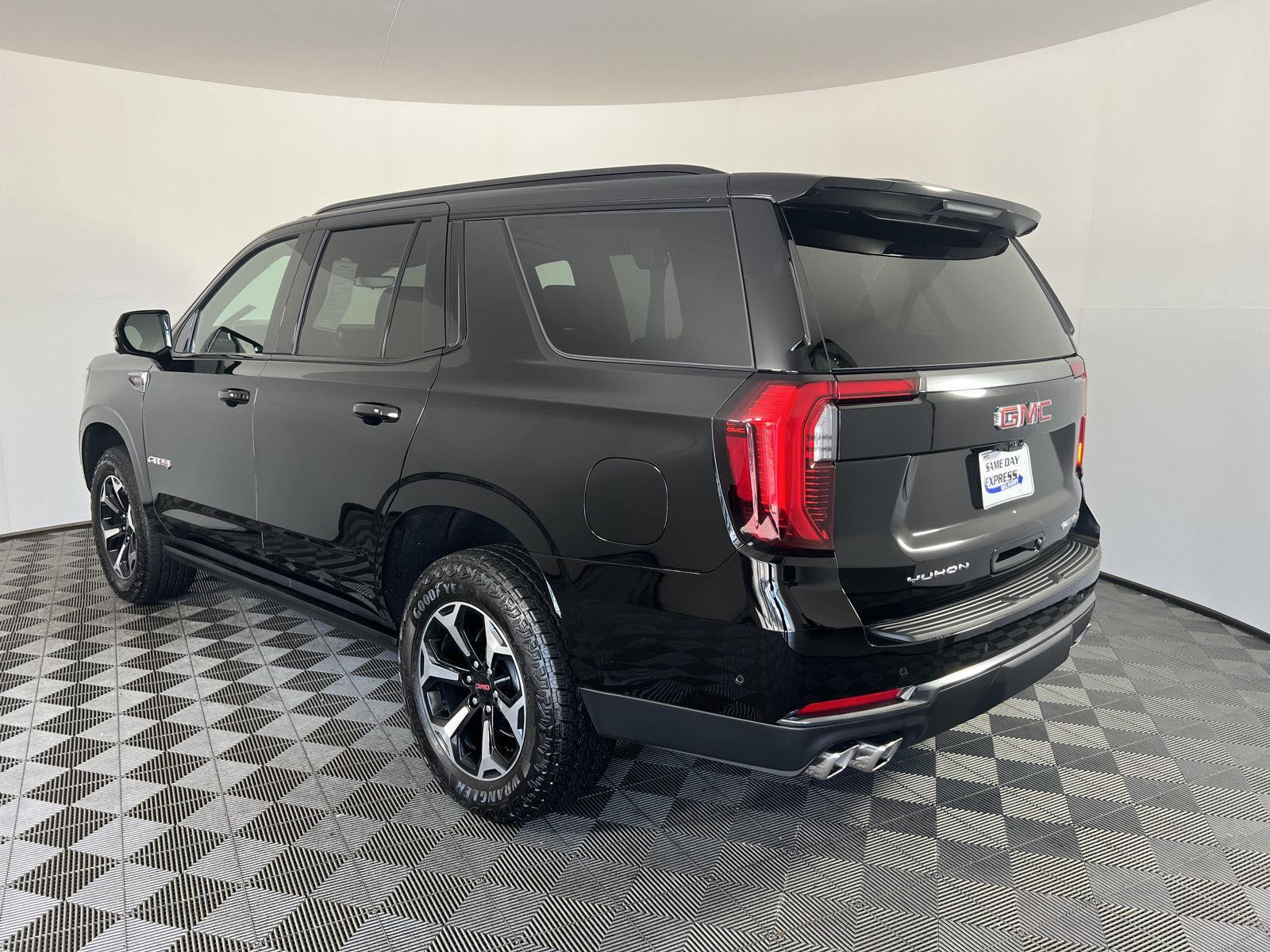 Used 2026 Onyx Black GMC AT4 image 33