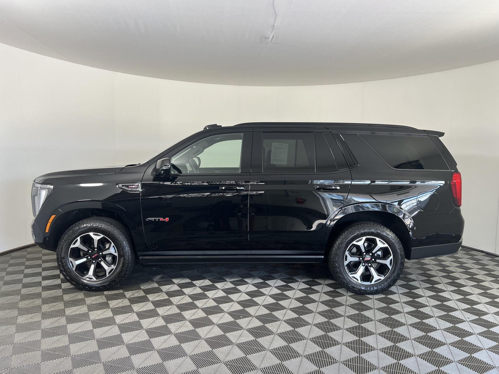 Used 2026 Onyx Black GMC AT4 image 32