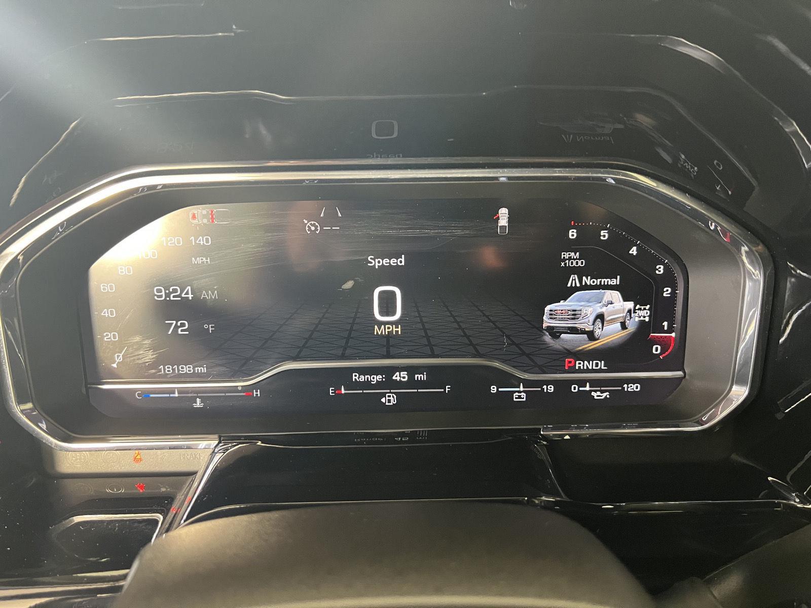 Used 2025 Onyx Black GMC Elevation image 27