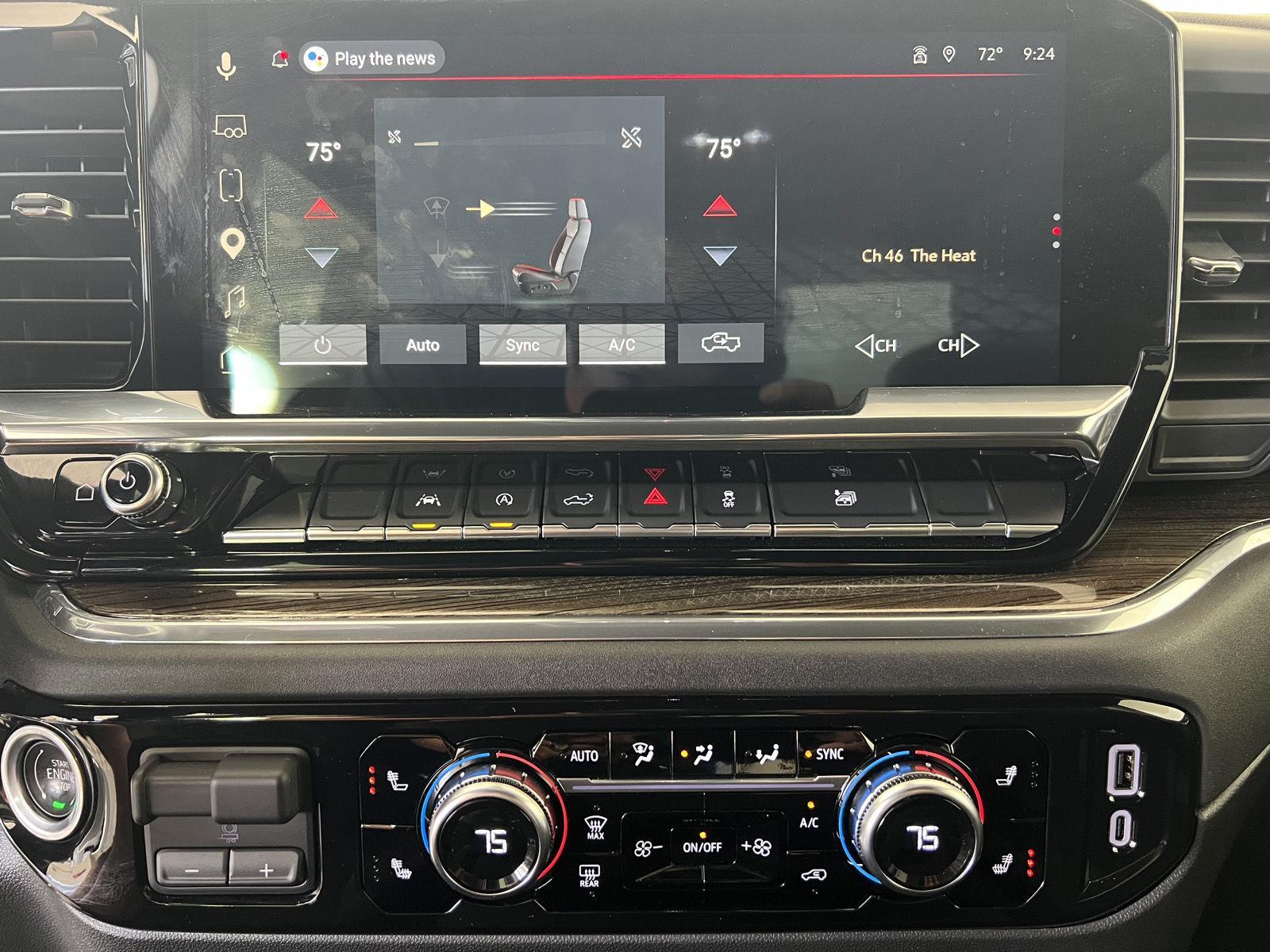 Used 2025 Onyx Black GMC Elevation image 32