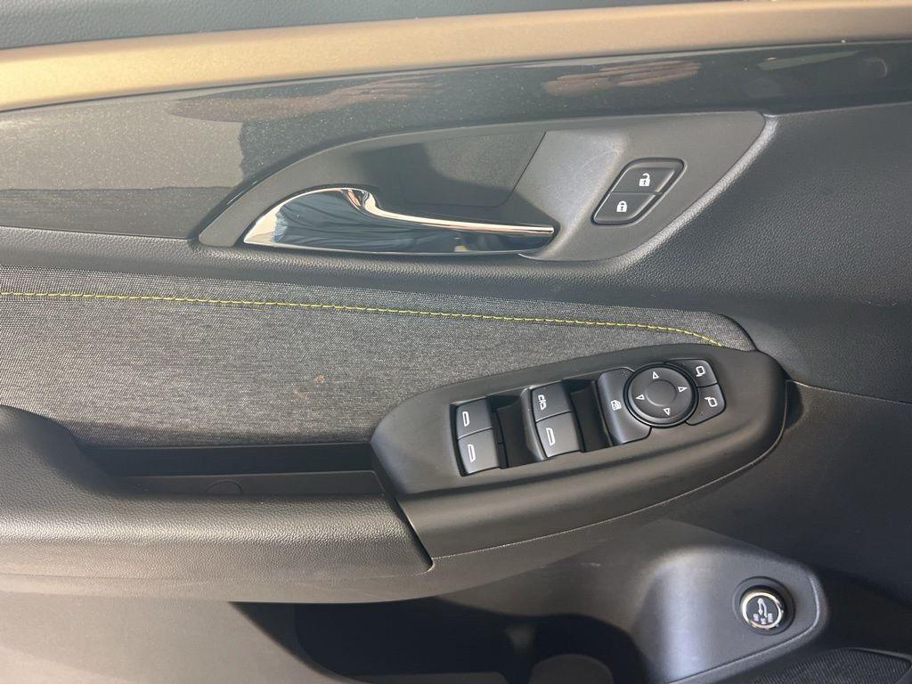 New 2026 Sterling Gray Metallic Chevrolet ACTIV image 30