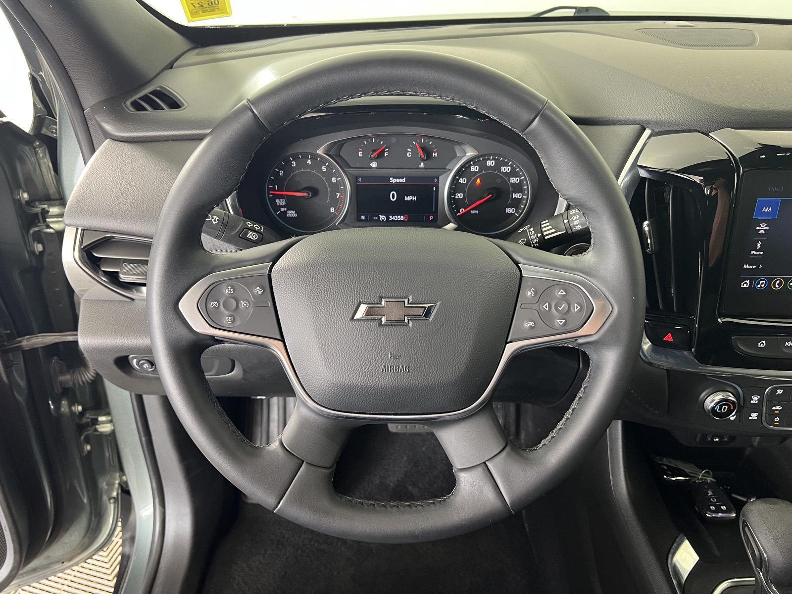 Used 2023 Silver Sage Metallic Chevrolet LT Cloth image 24