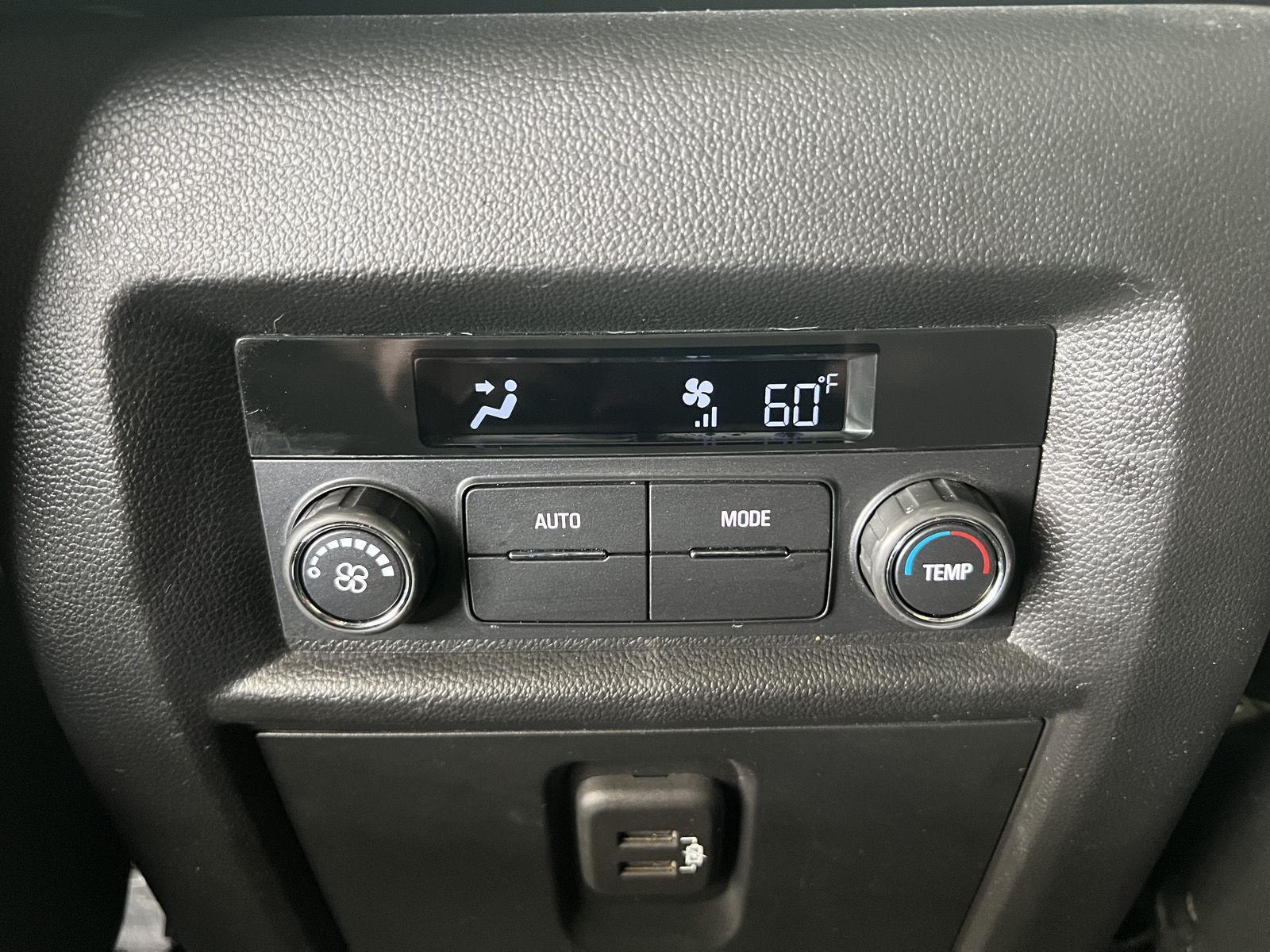 Used 2023 Silver Sage Metallic Chevrolet LT Cloth image 35