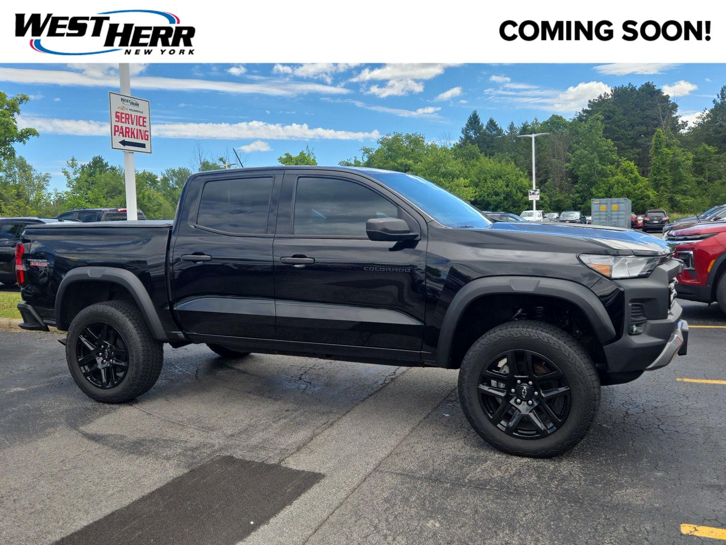  2023 Chevrolet Colorado Trail Boss Crew Cab 4WD   