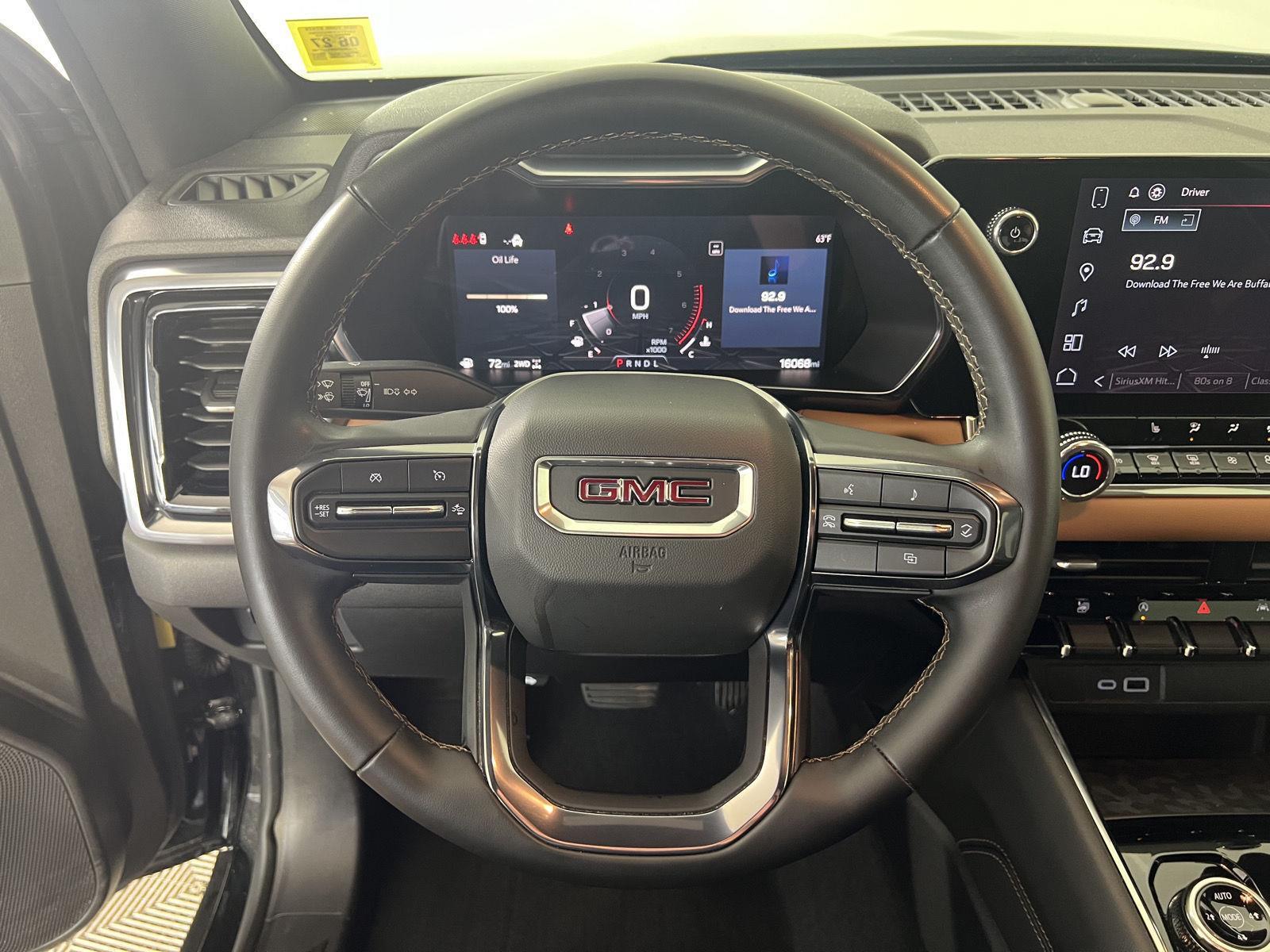 Used 2024 Onyx Black GMC 4WD AT4 image 7