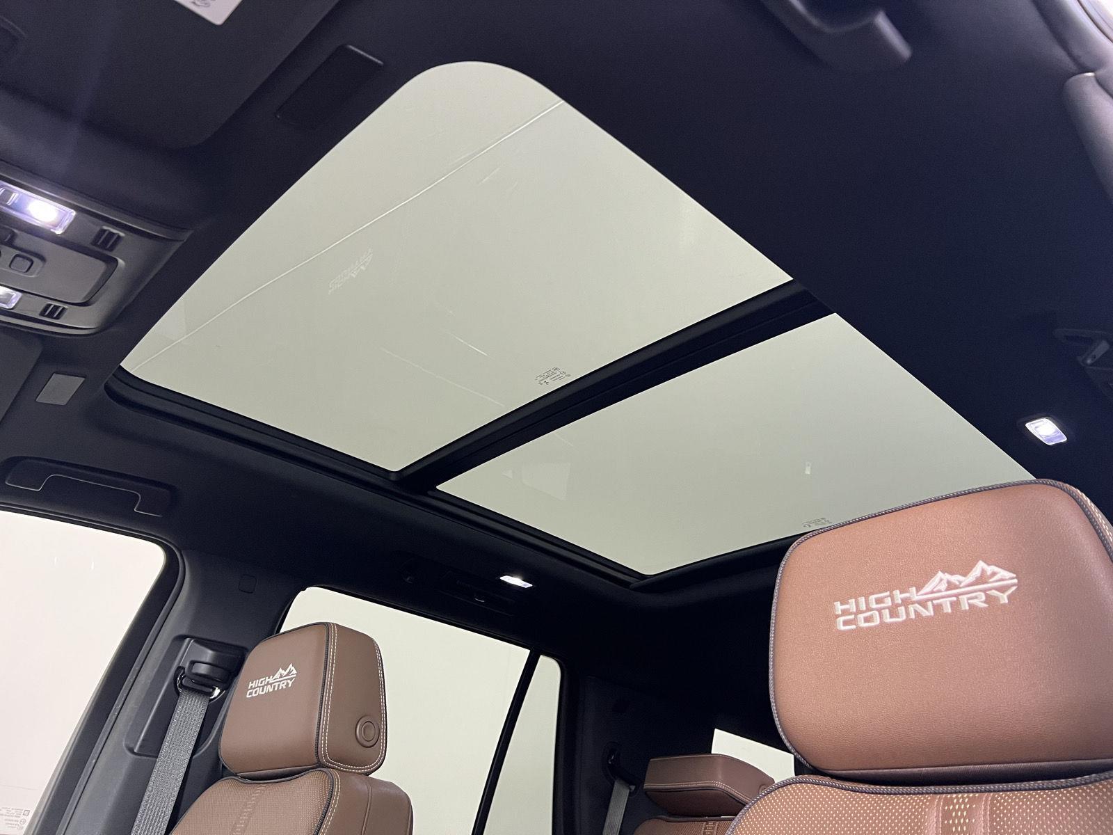 Used 2025 Iridescent Pearl Tricoat Chevrolet High Country image 38