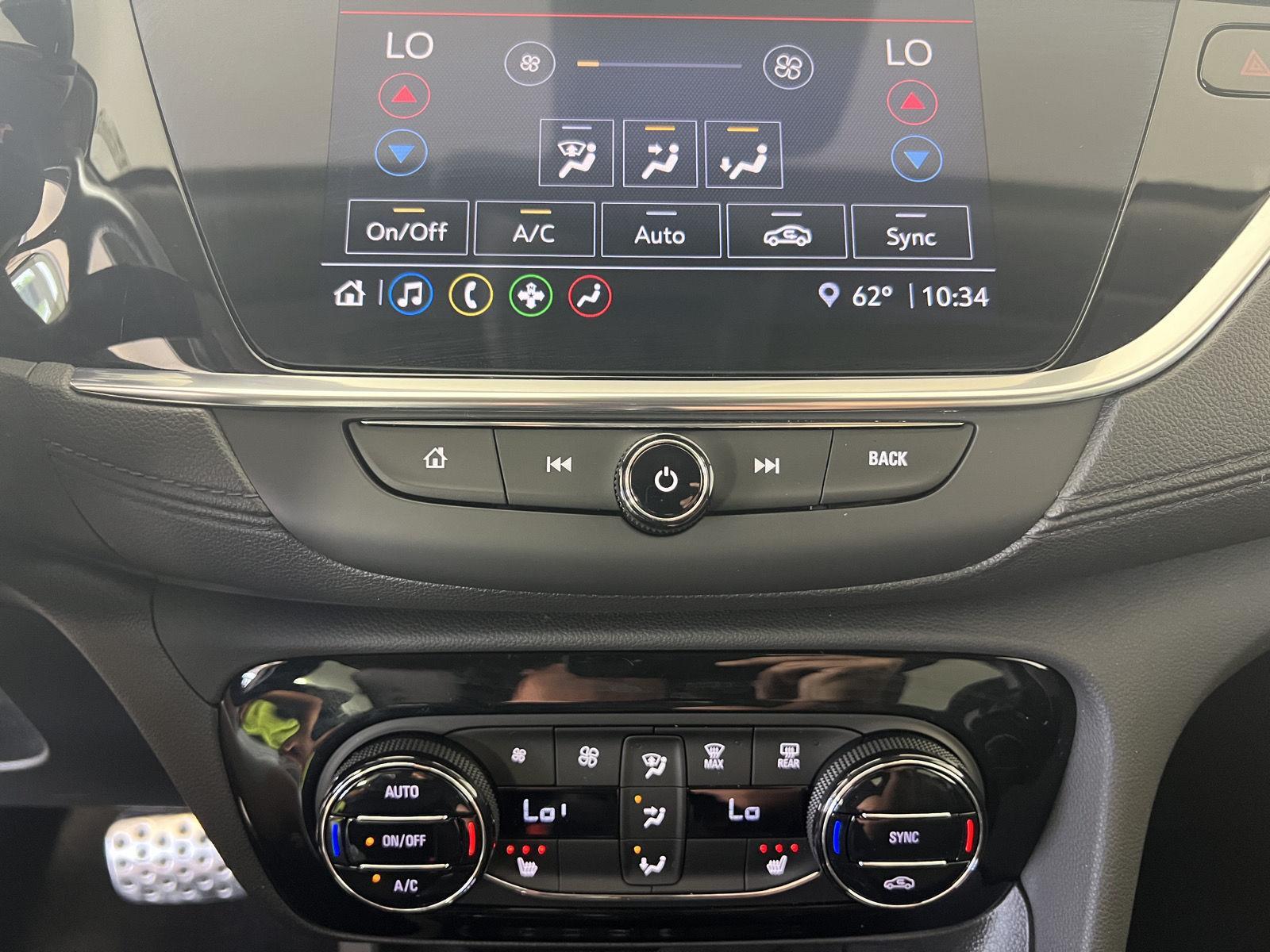 Used 2023 Cinnabar Metallic Buick Select image 14