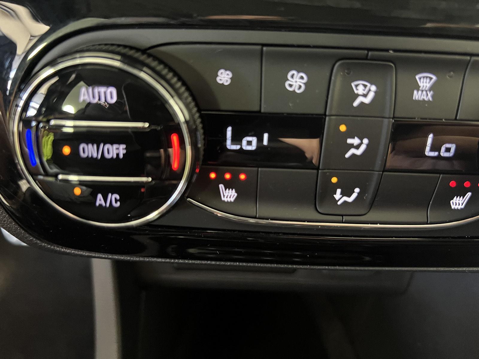 Used 2023 Cinnabar Metallic Buick Select image 15