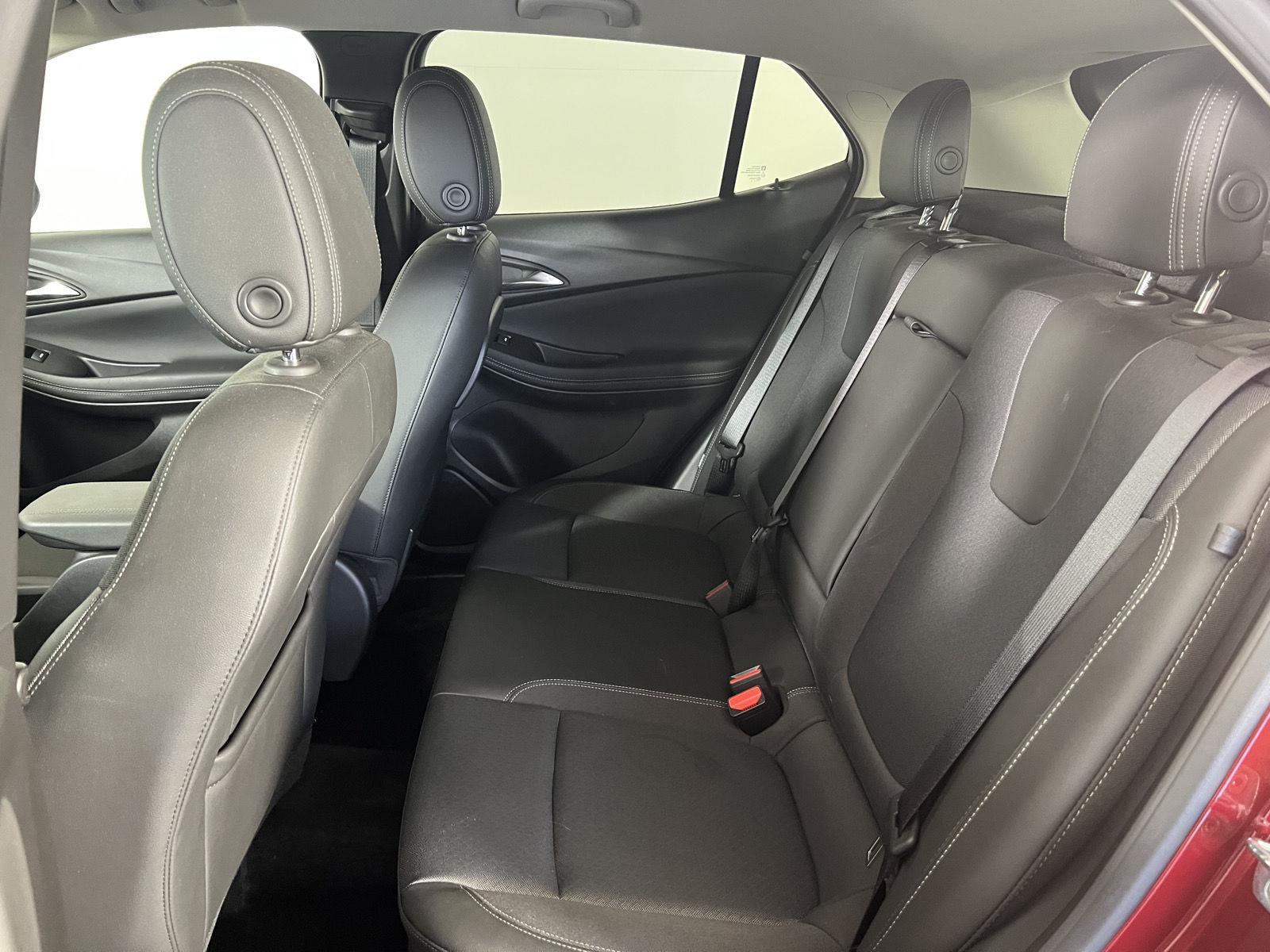 Used 2023 Cinnabar Metallic Buick Select image 17