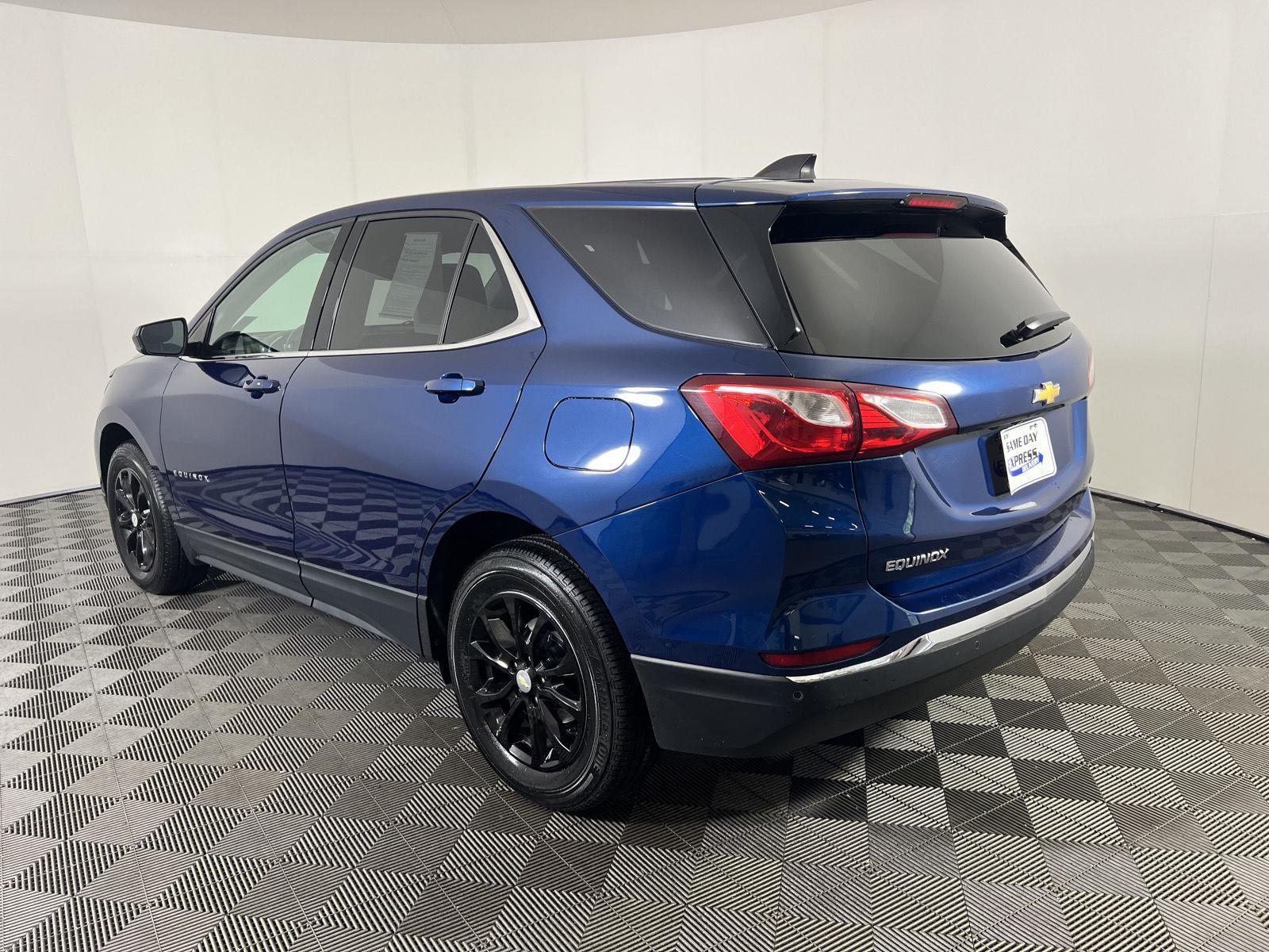Used 2020 Pacific Blue Metallic Chevrolet LT image 28