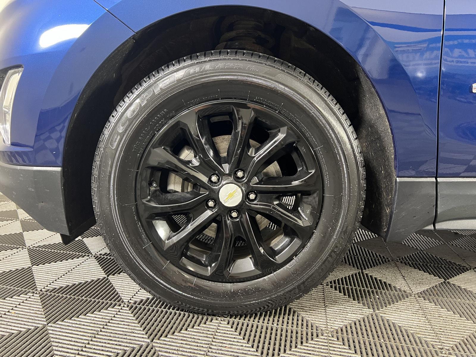 Used 2020 Pacific Blue Metallic Chevrolet LT image 32