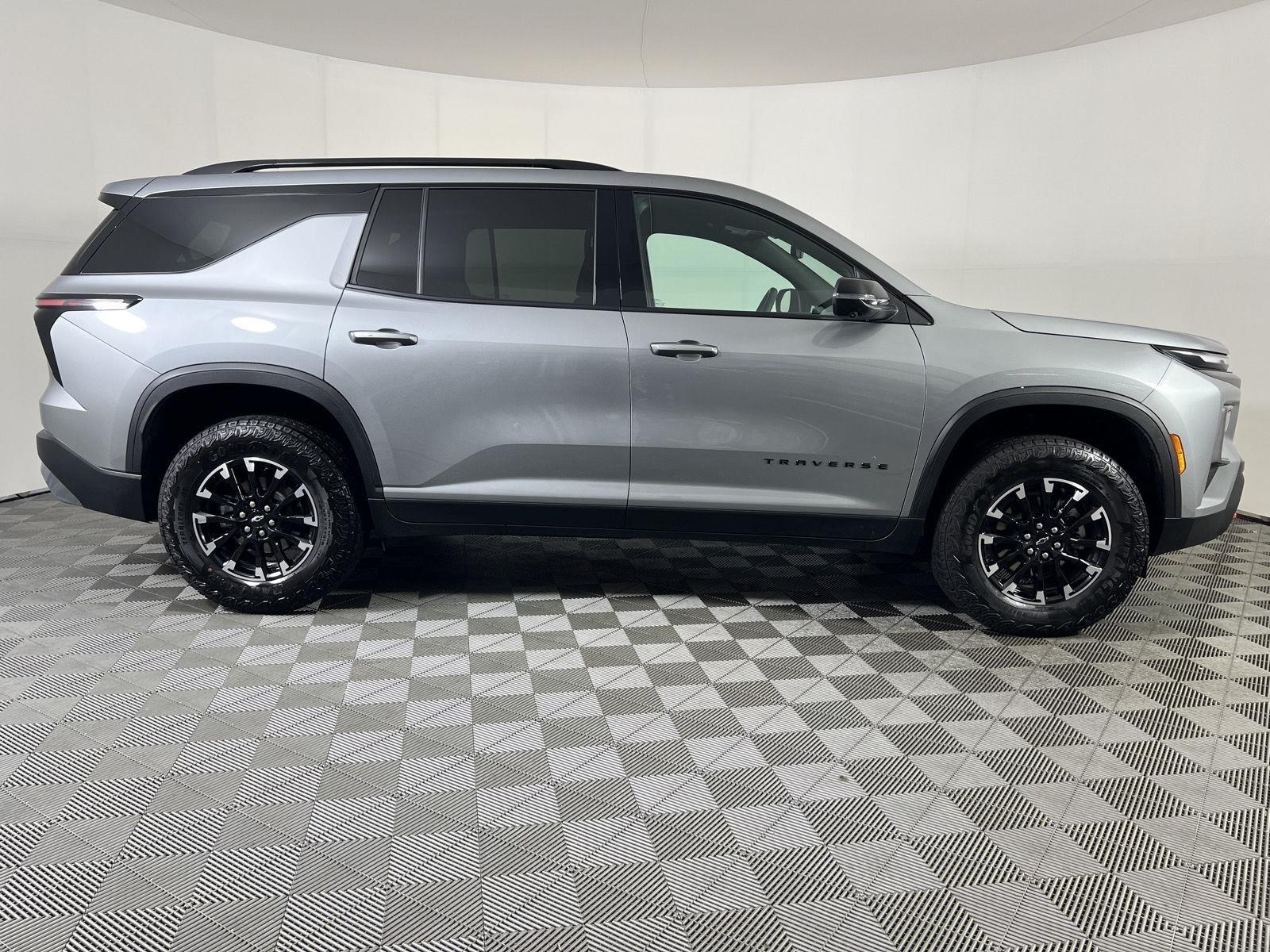 New 2026 Sterling Gray Metallic Chevrolet AWD Z71 image 42