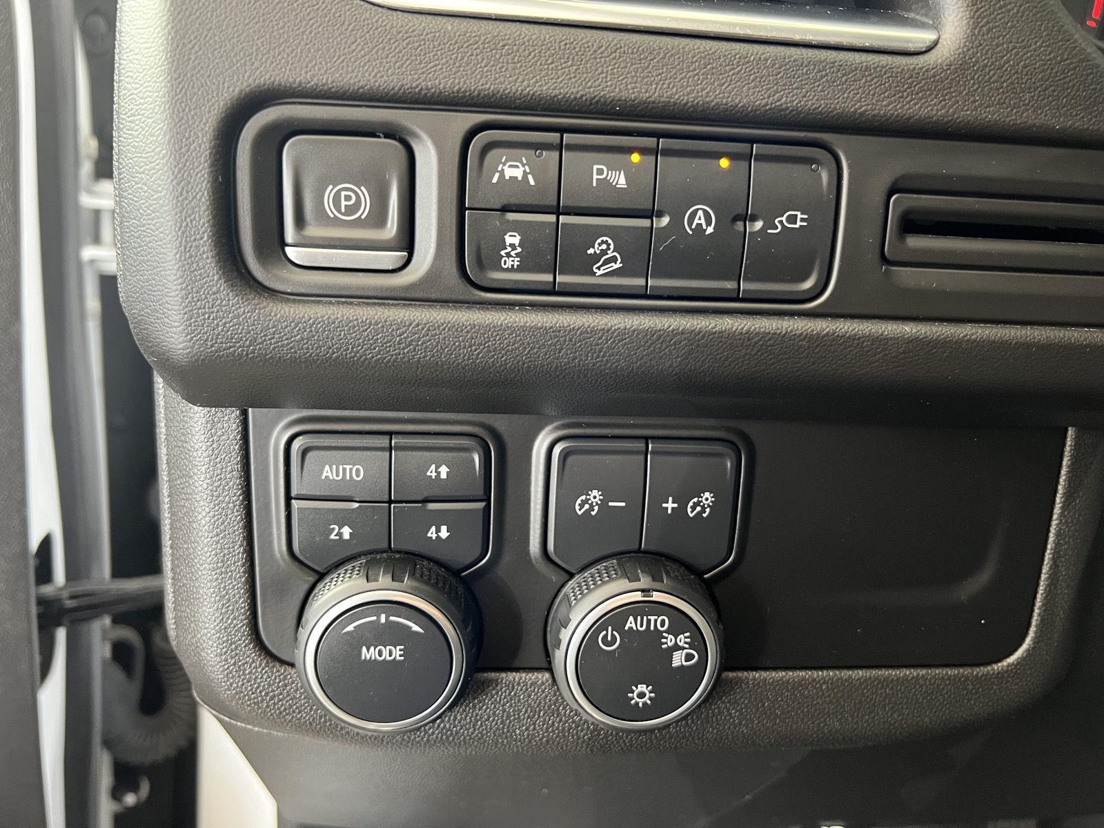 Used 2021 Summit White Chevrolet Premier image 12