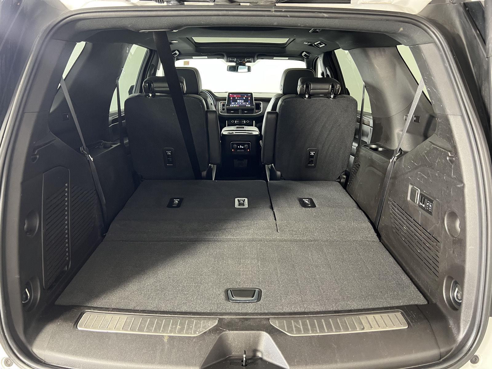 Used 2021 Summit White Chevrolet Premier image 28