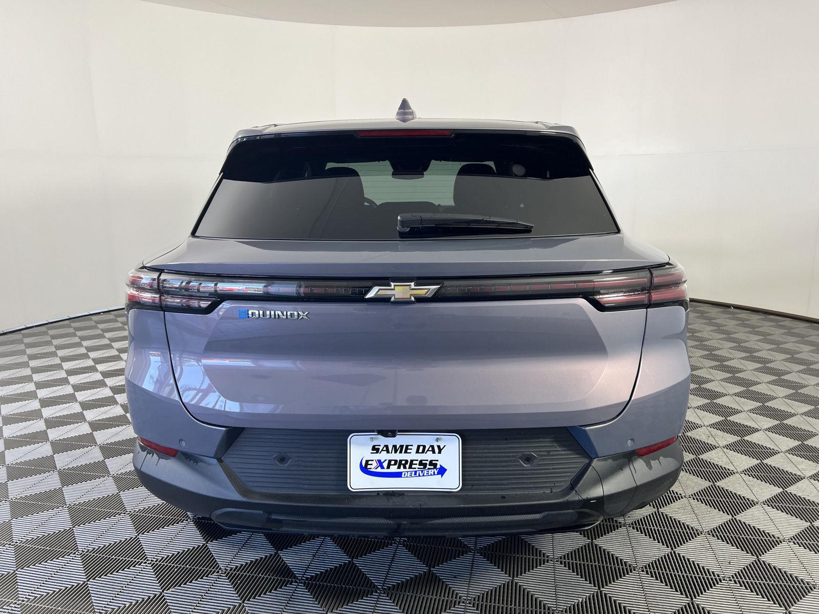 Used 2026 Galaxy Gray Metallic Chevrolet LT1 w/PCY image 24