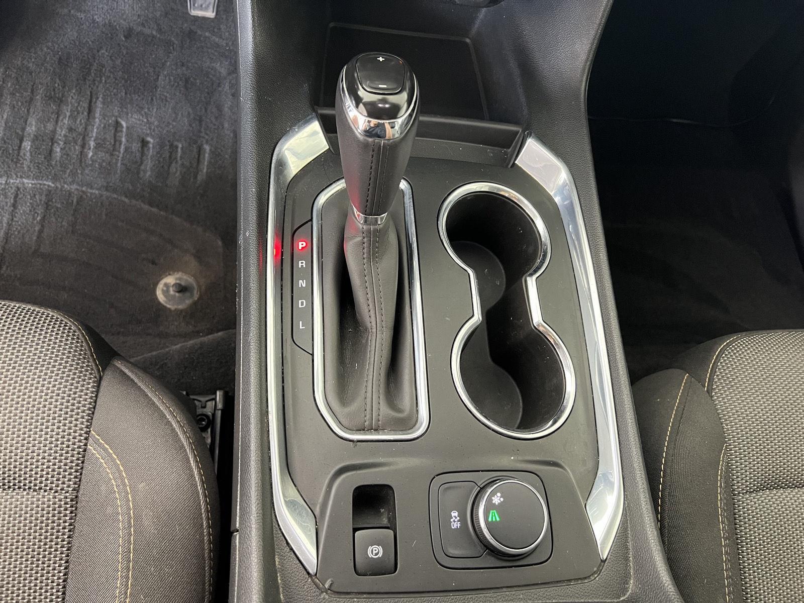 Used 2019 Graphite Metallic Chevrolet LT Cloth image 16
