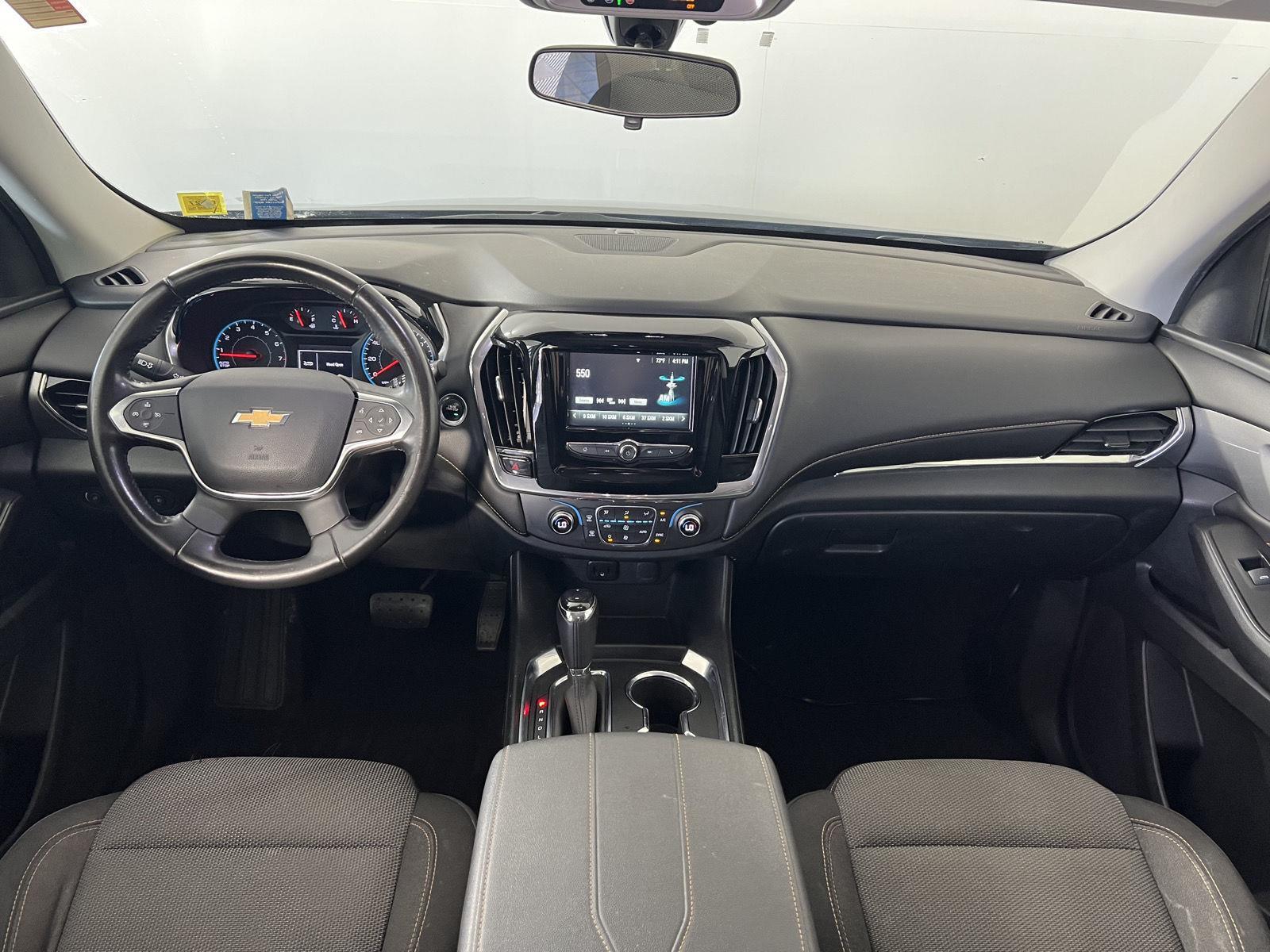 Used 2019 Graphite Metallic Chevrolet LT Cloth image 19
