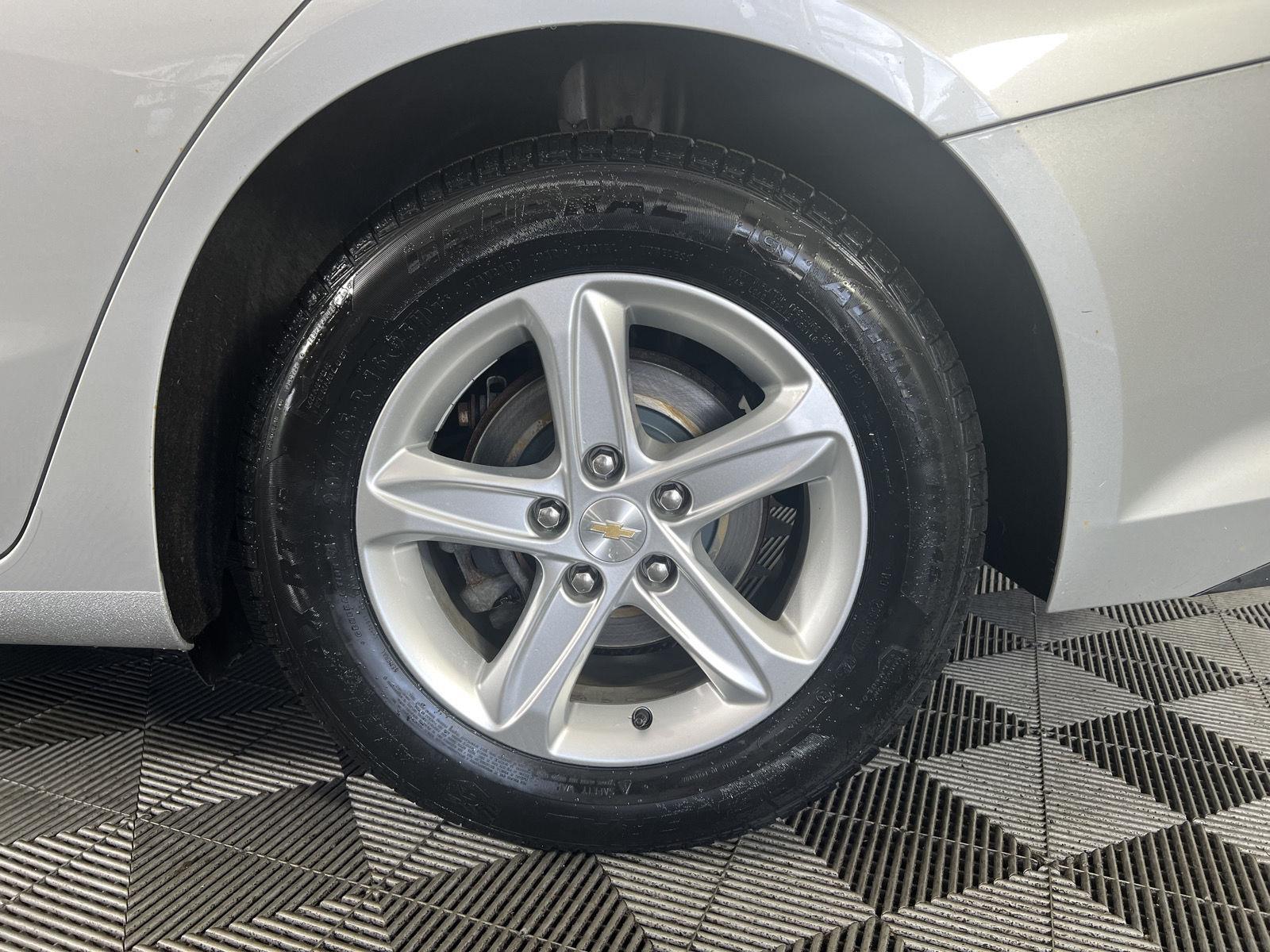 Used 2021 Silver Ice Metallic Chevrolet LS image 24
