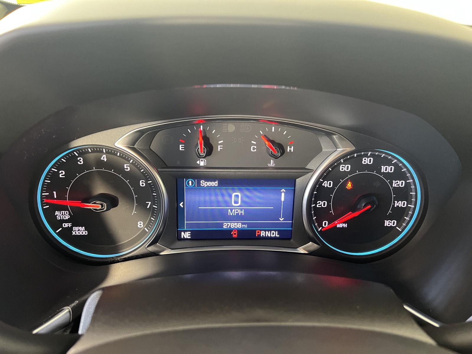 Used 2024 Summit White Chevrolet LT image 11