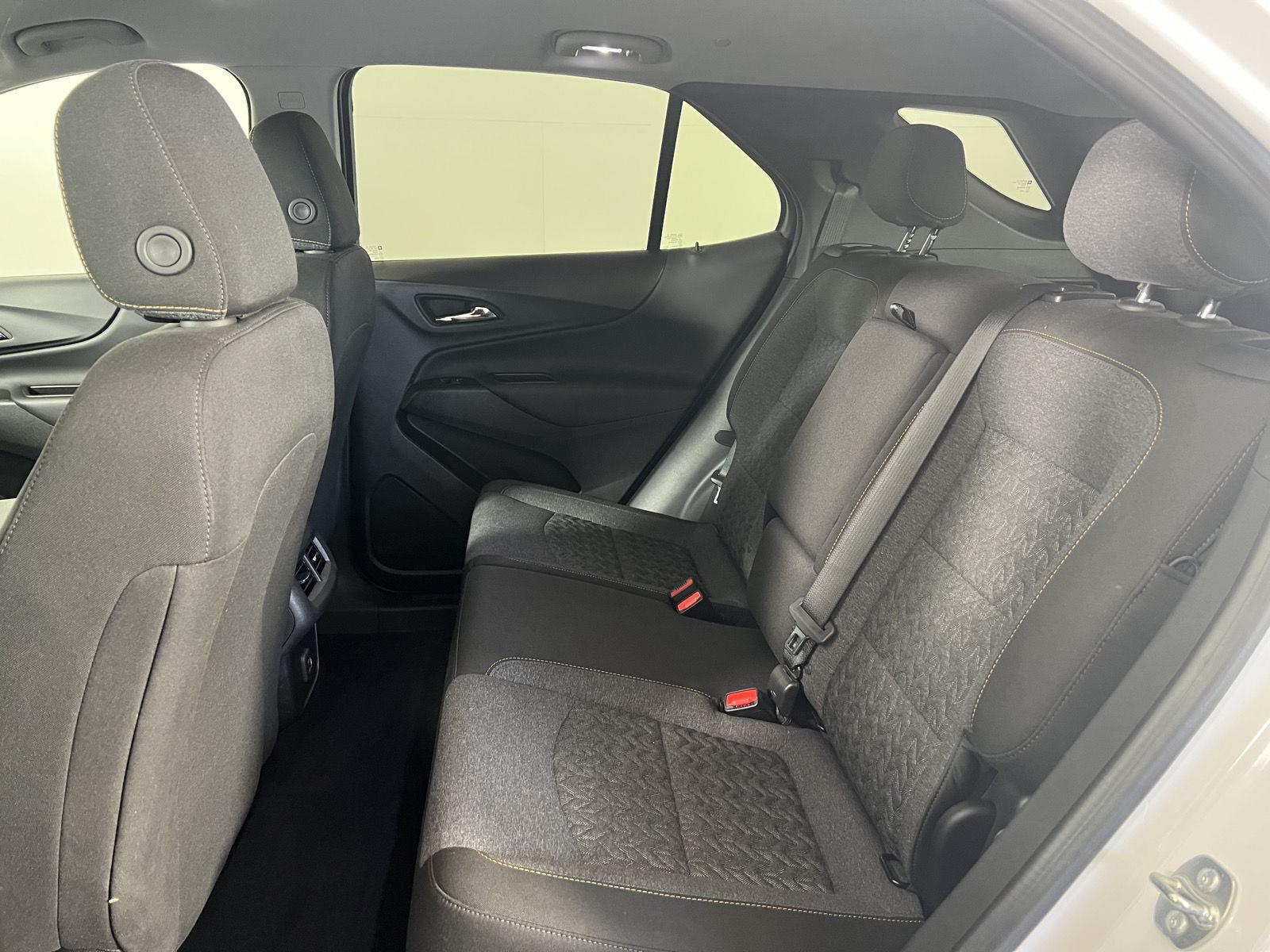Used 2024 Summit White Chevrolet LT image 18
