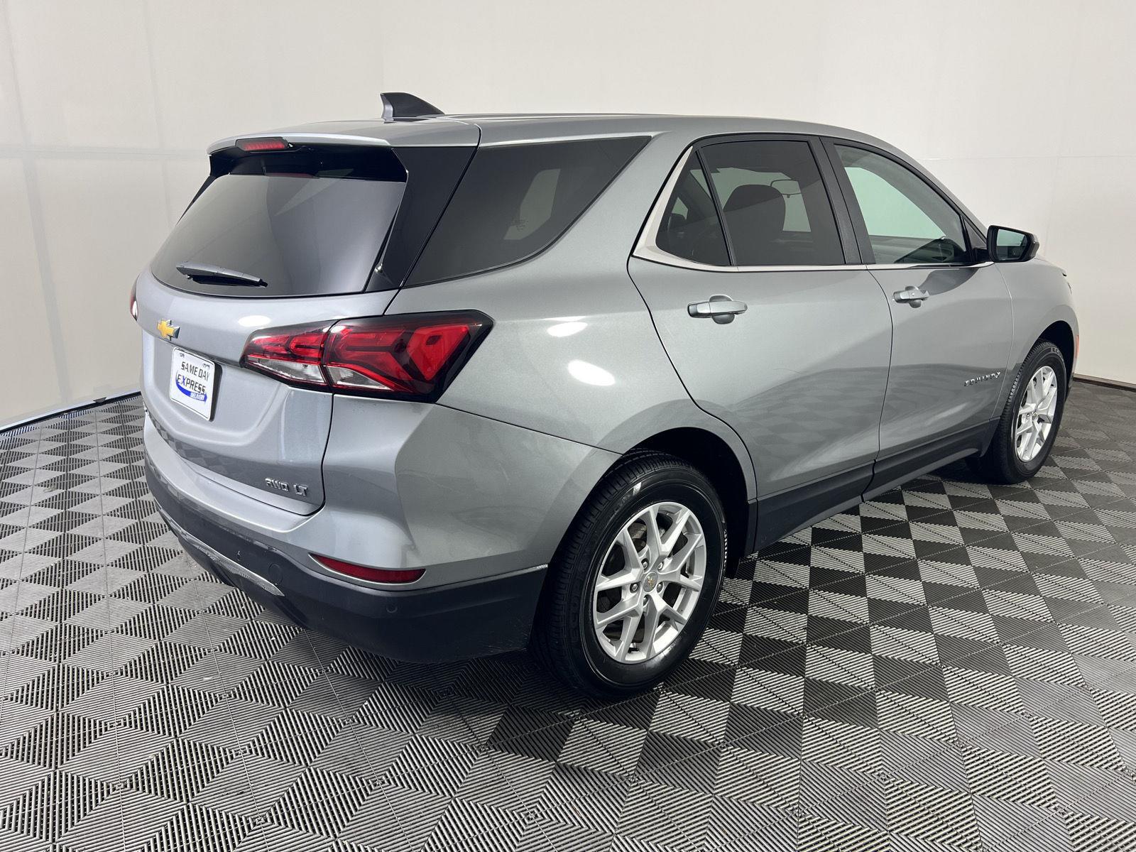 Used 2024 Sterling Gray Metallic Chevrolet LT image 26