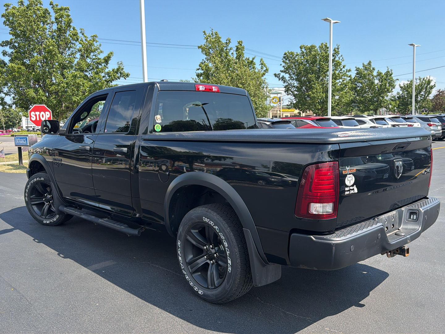 Used 2021 Diamond Black Crystal Pearlcoat Ram Warlock image 4