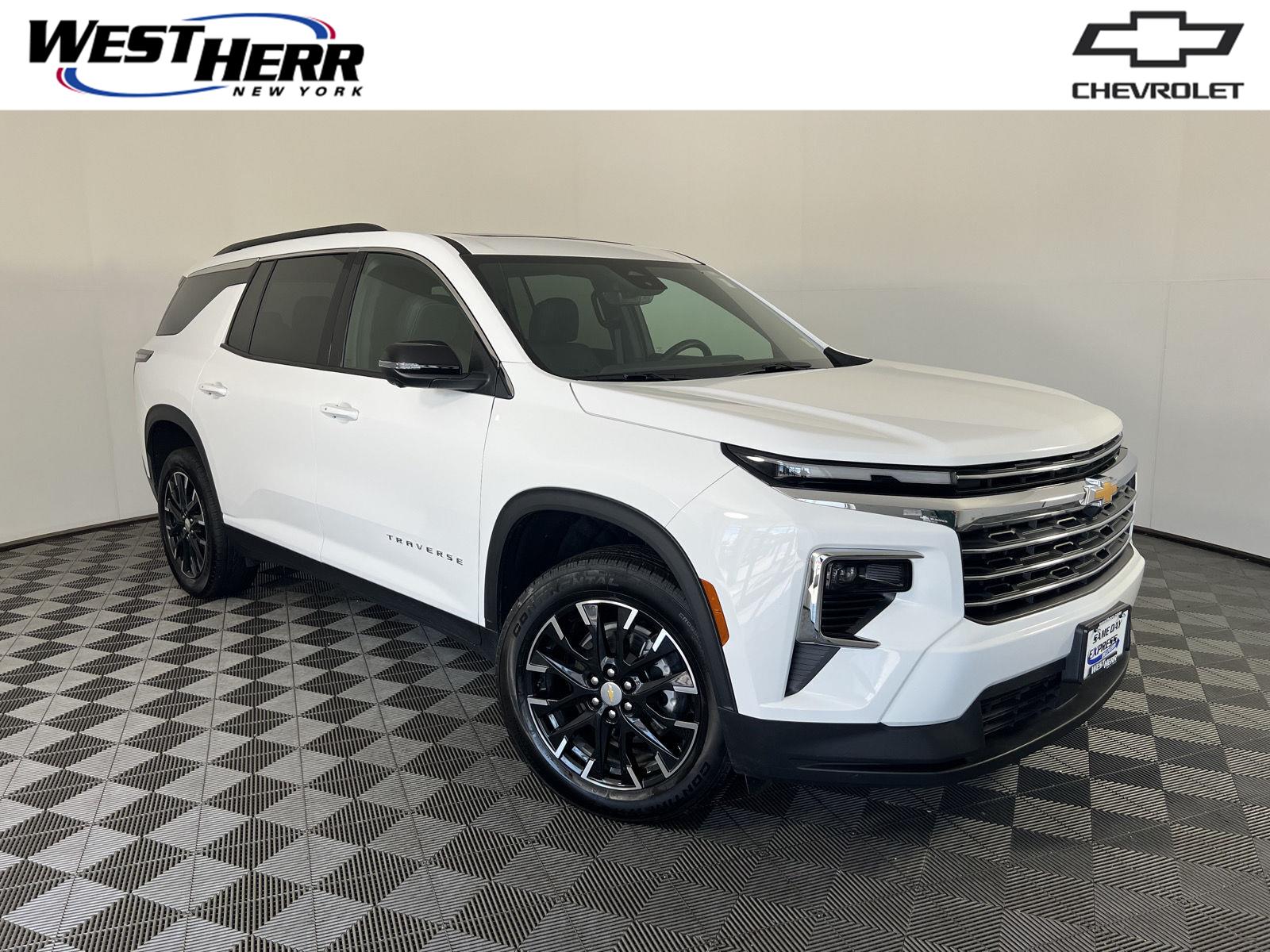 2026 Chevrolet Traverse AWD LT