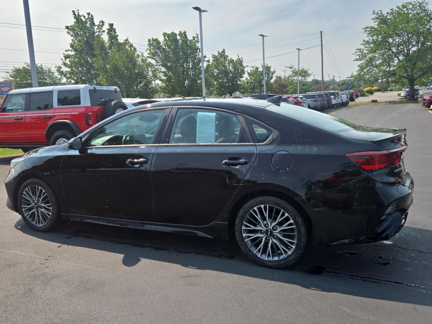 Used 2023 Aurora Black Pearl Kia GT-Line image 3