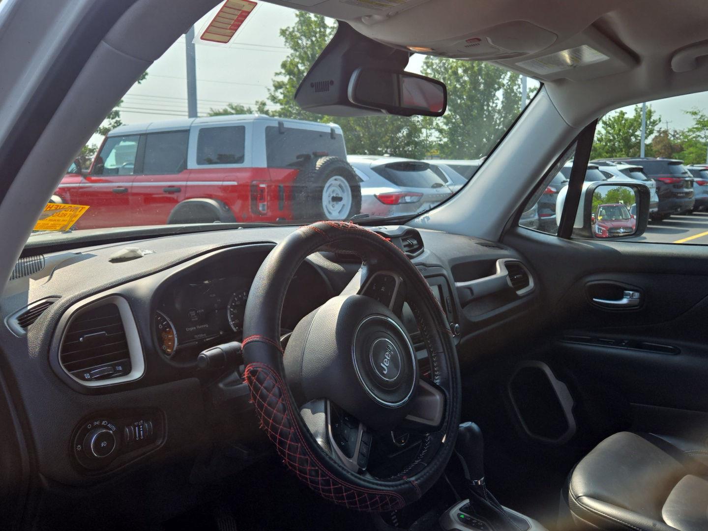 Used 2017 Alpine White Jeep Limited image 2